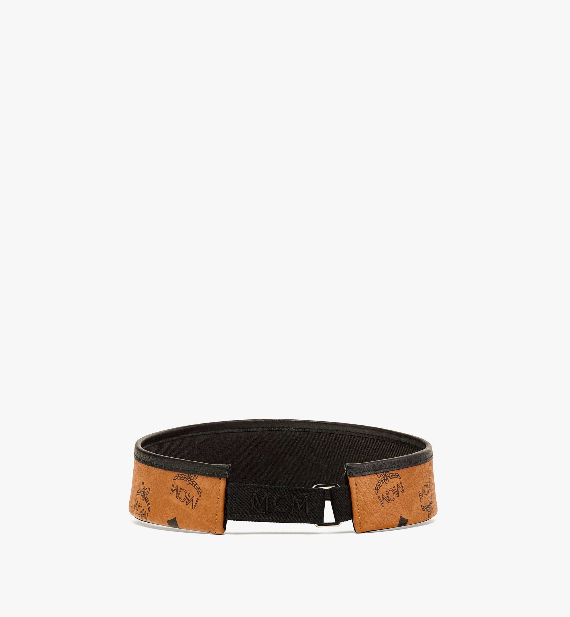 MCM Vinyl Visor in Visetos Cognac MECDAMM02CO001 ほかの角度から見る 1