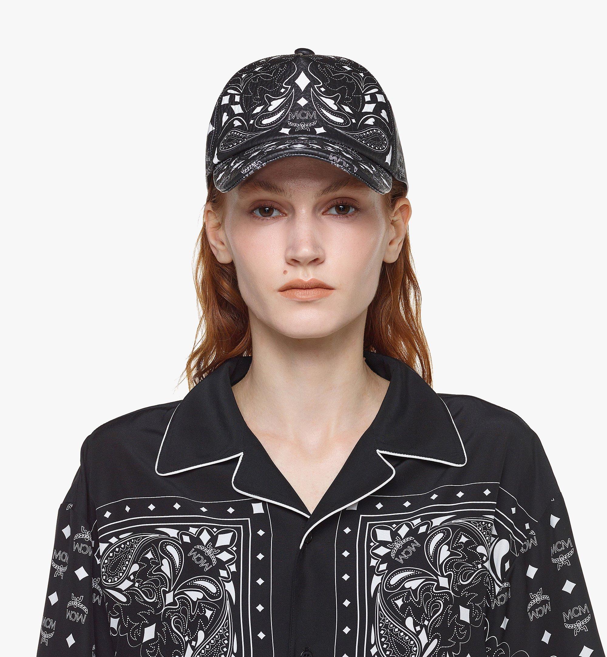 Adjustable Classic Cap in Bandana Visetos Black MCM ®HK