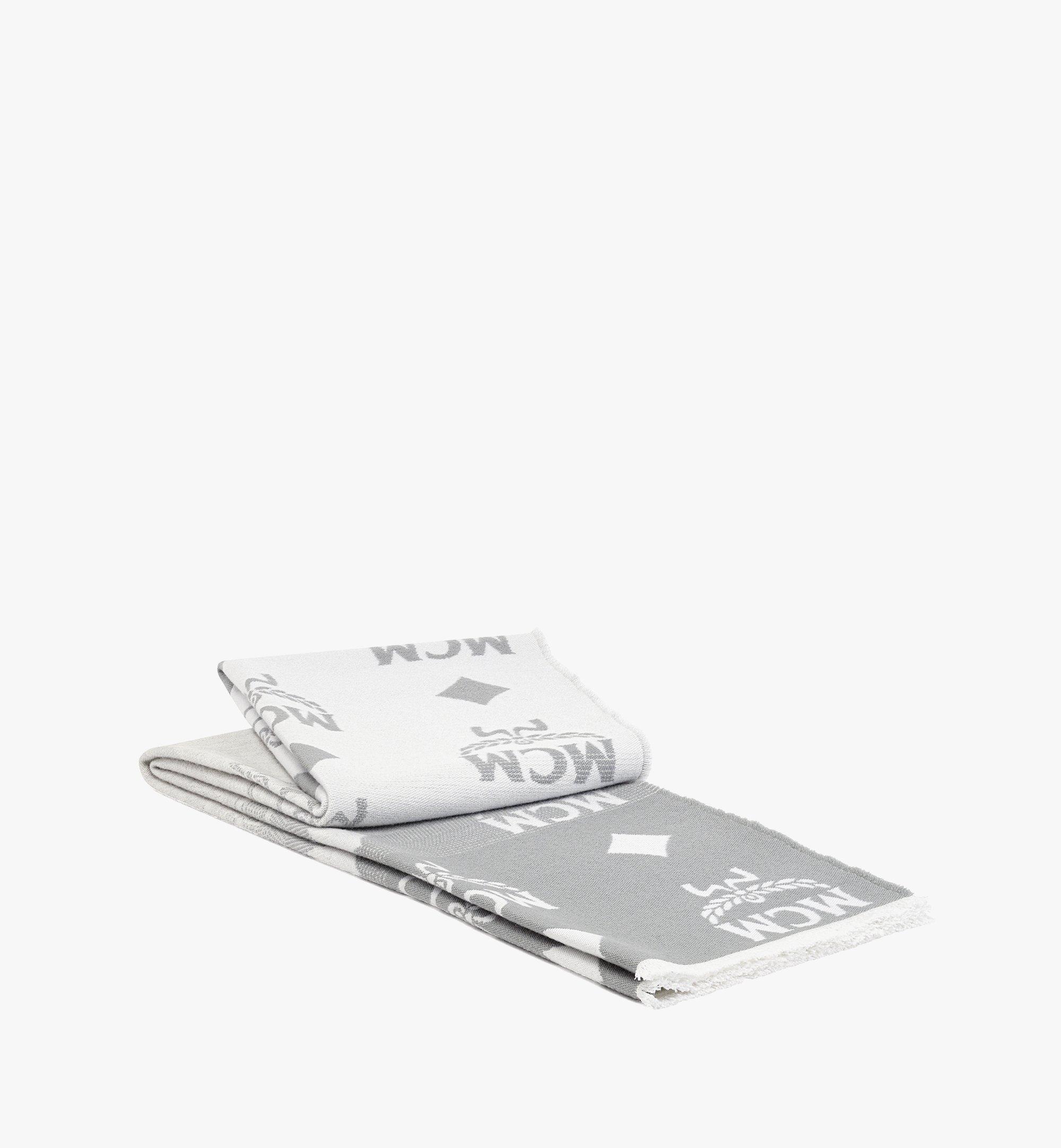 MCM グラデーションモノグラム ストール White MEFDAMM15WG001 ほかの角度から見る 1