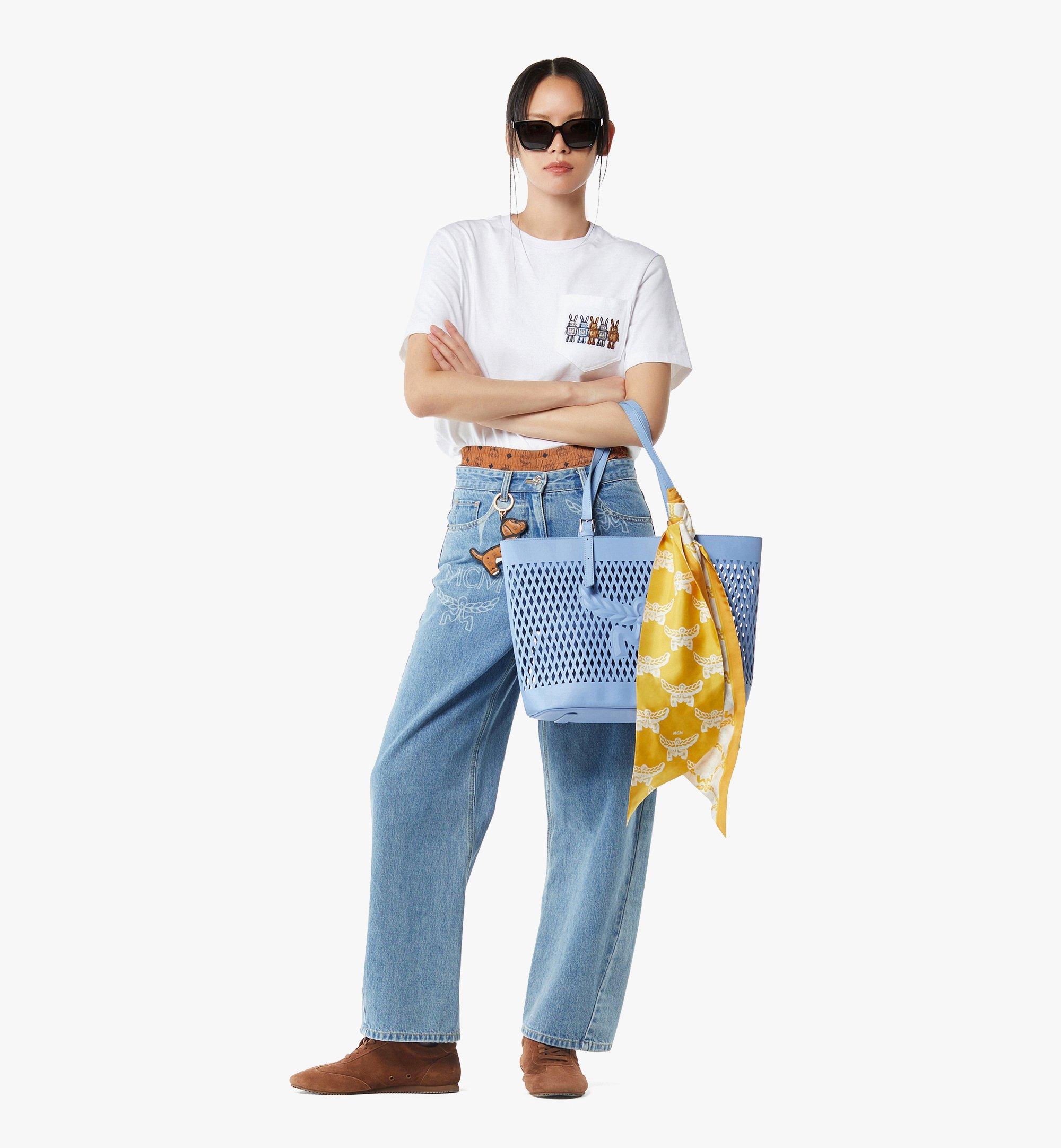 One Size Lauretos Jacquard Petite Scarf in Organic Silk Gold | MCM ®US