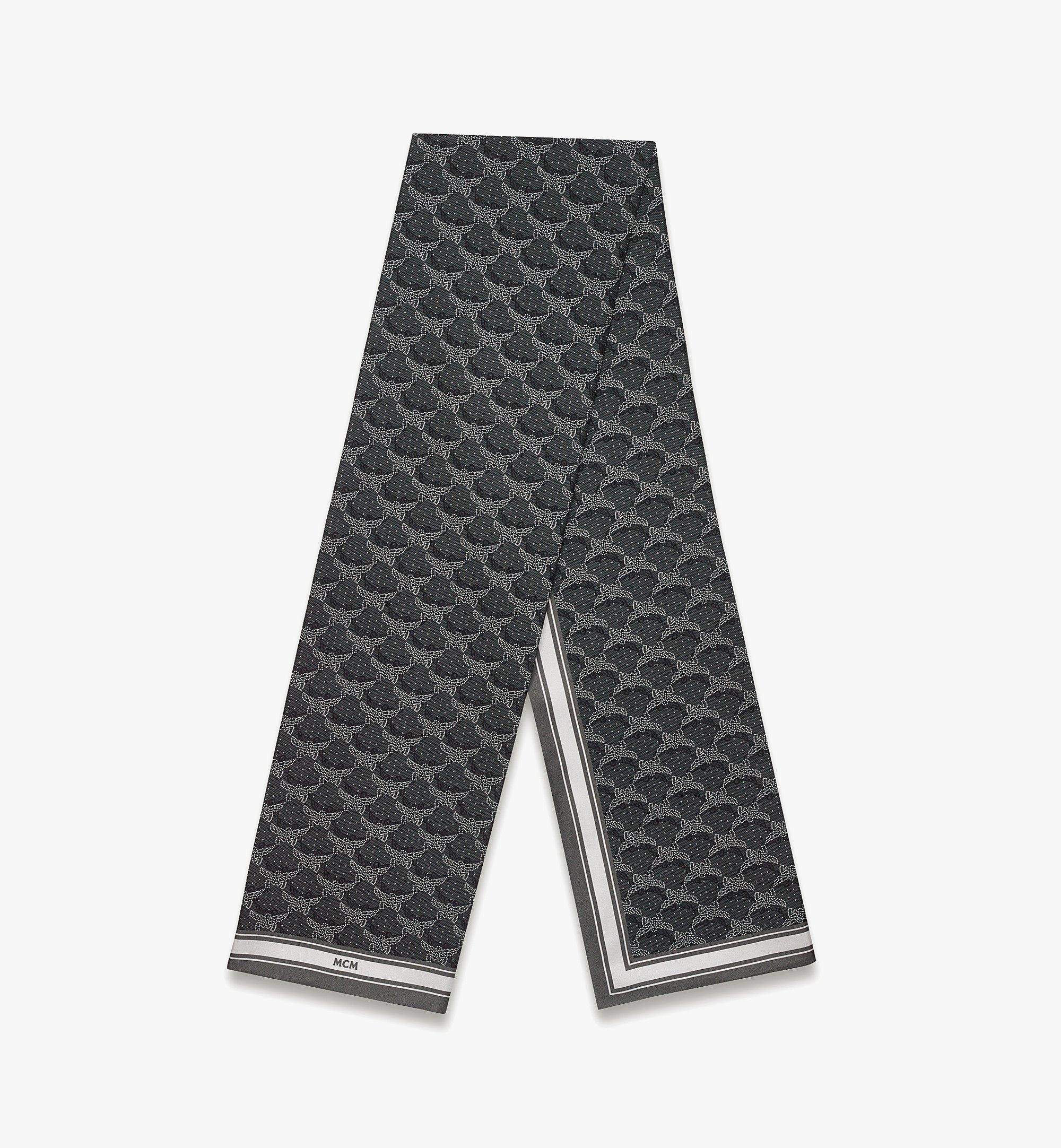 MCM Reversible Lauretos Print Silk Twill Shawl Black MEFESMM14BK001 ほかの角度から見る 1