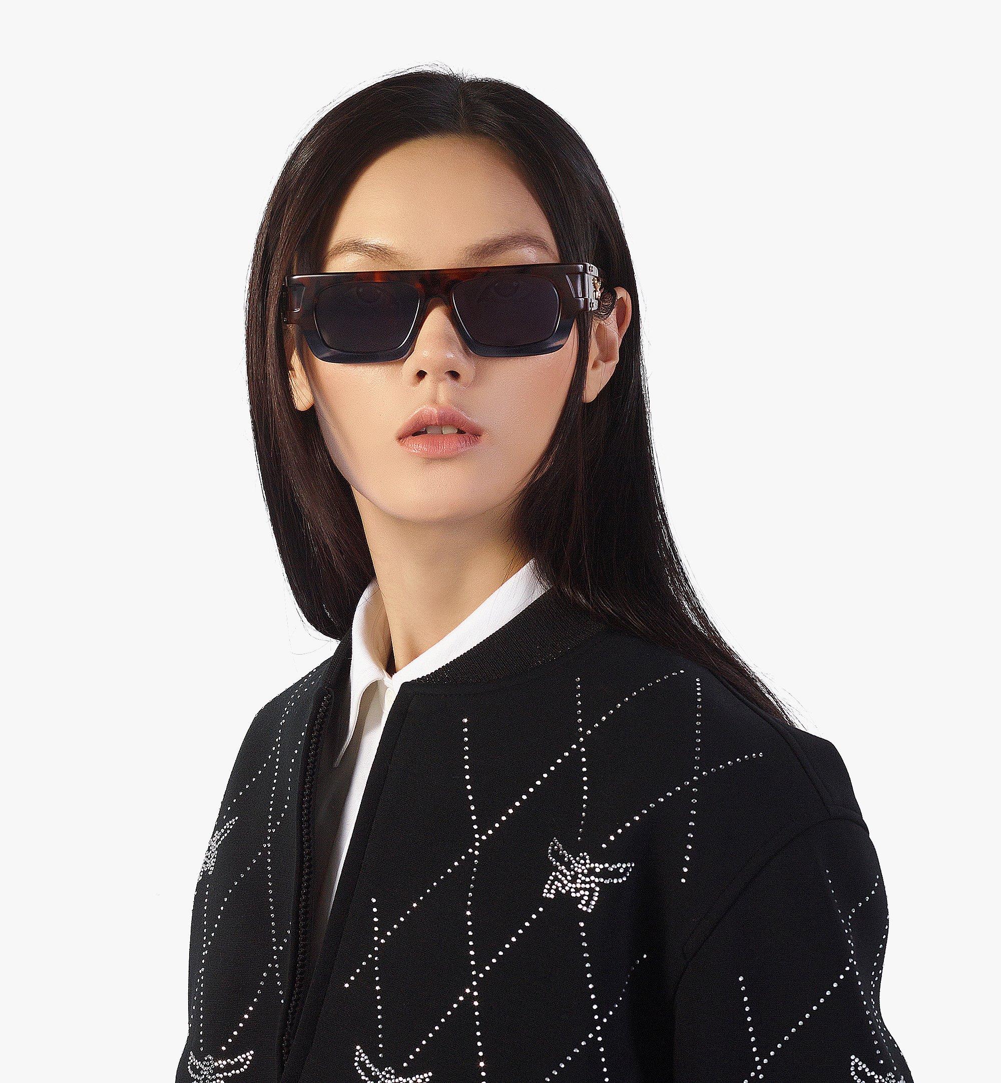 New MCM Laurel Rectangular Sunglasses with Crossbody Pouch Case Universal Fit Laurel Geometric Sunglasses Black | MCM ®US main image 4