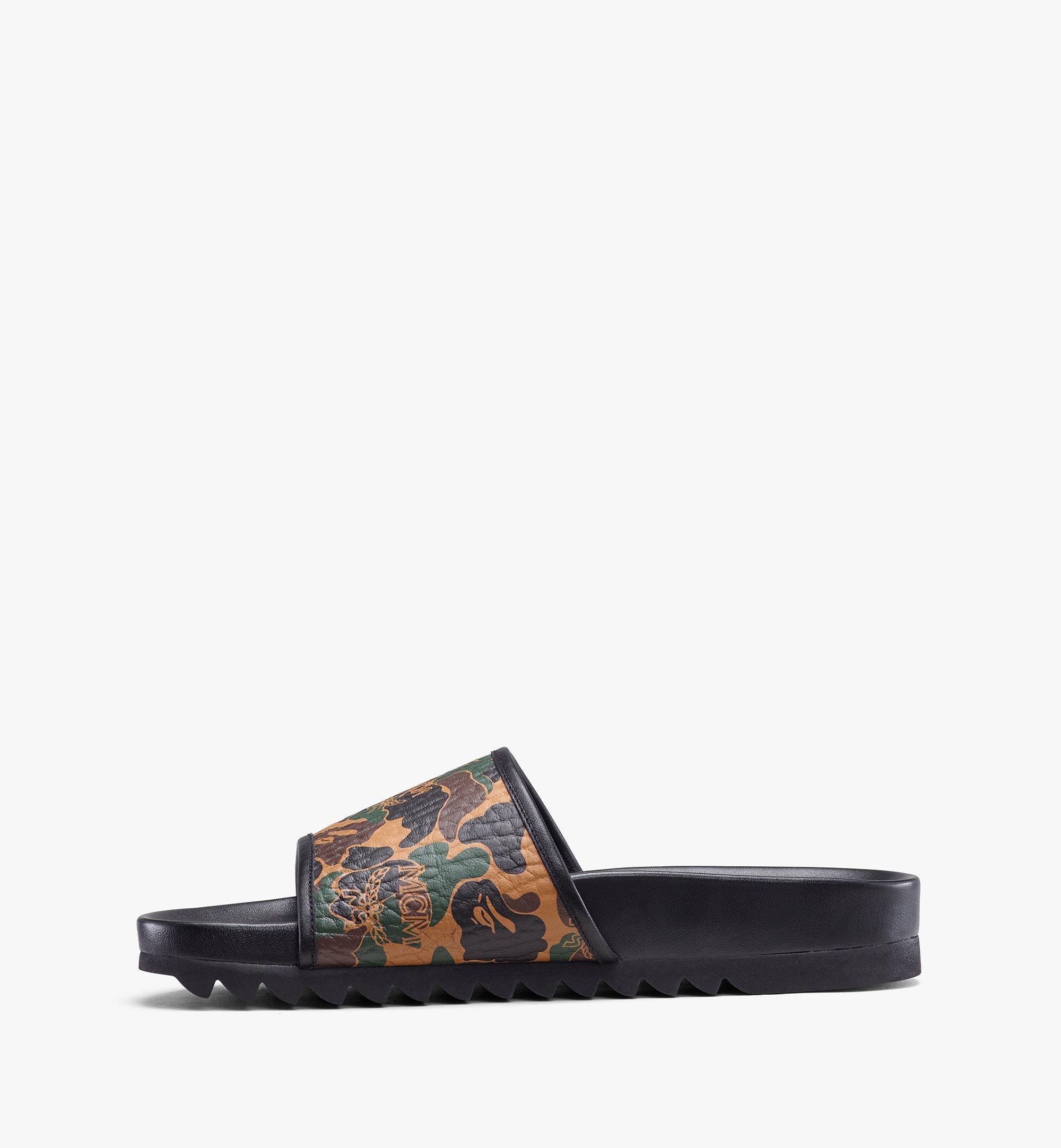 MCM Claquettes MCM x BAPE en Visetos camouflage pour femme  MES9AMB02CW060 Plus de photos 3