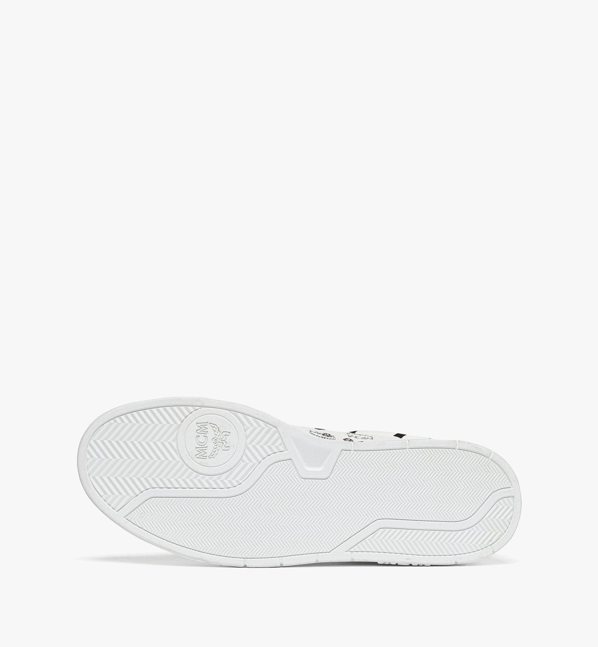 MCM Terrain Lo Sneakers in Visetos White MESDATD03WT037 ほかの角度から見る 3
