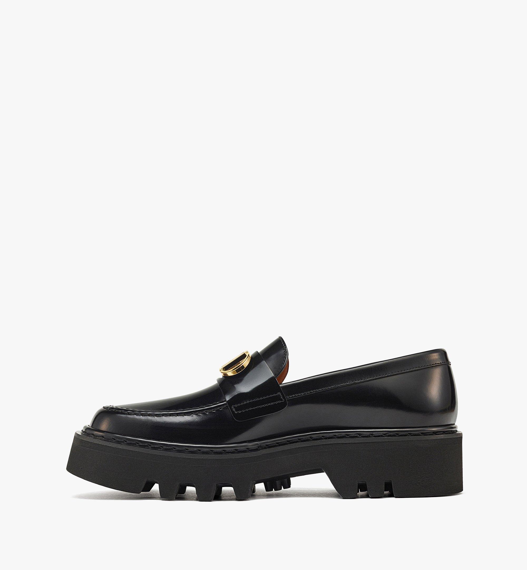 MCM Mode Travia Loafers in Brushed Calf Leather Black MESDSLD01BK037 ほかの角度から見る 1
