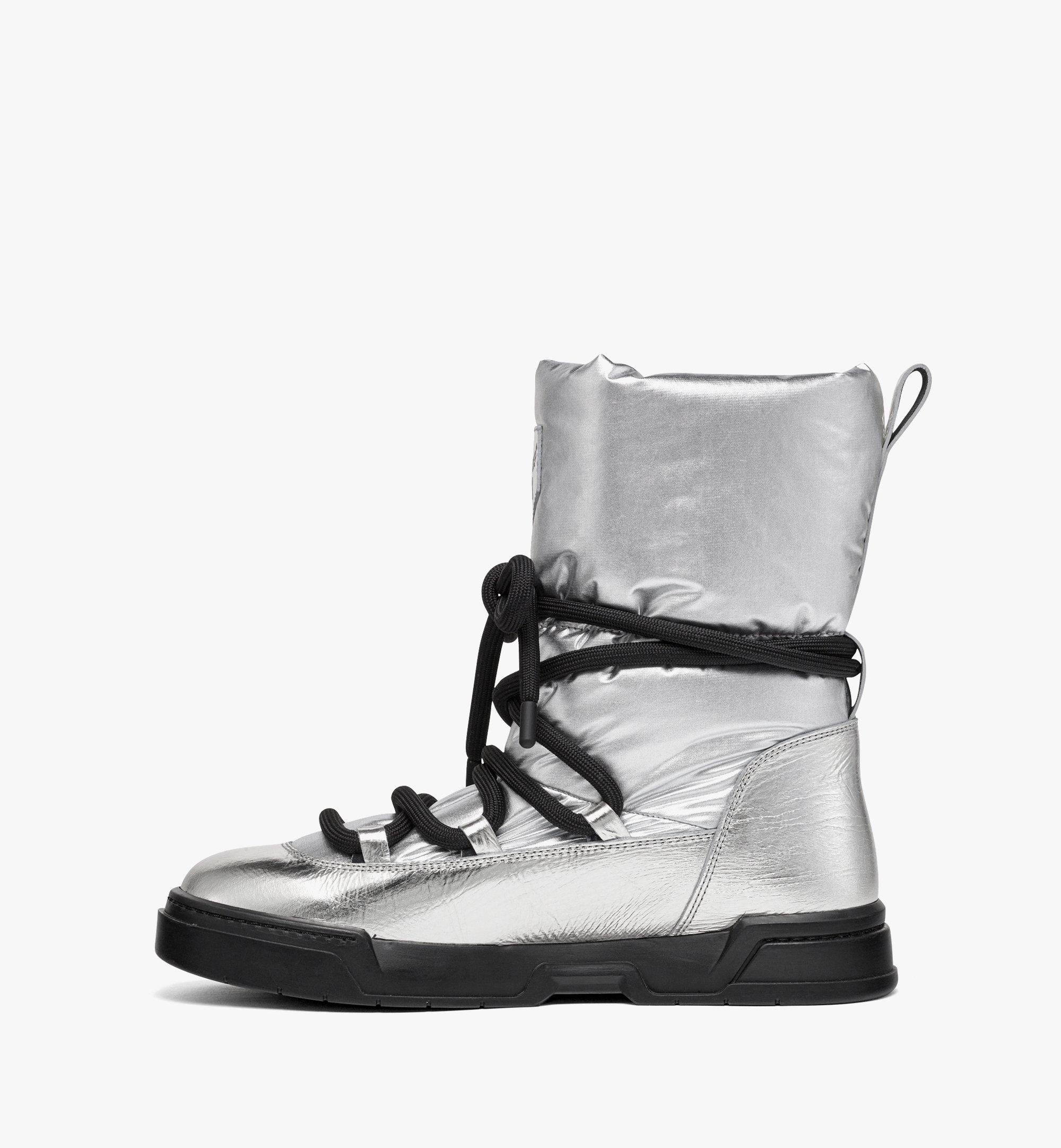 MCM Knöchelhohe Stiefel Skyward aus Kalbsleder in Metallic-Optik Silver MESEASW02SV040 Noch mehr sehen 1