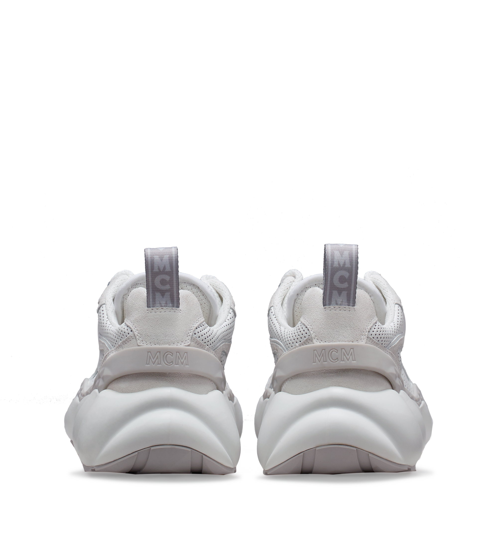MCM Baskets basses Himmel en daim pour homme White MEX9SNX04WT042 Plus de photos 4