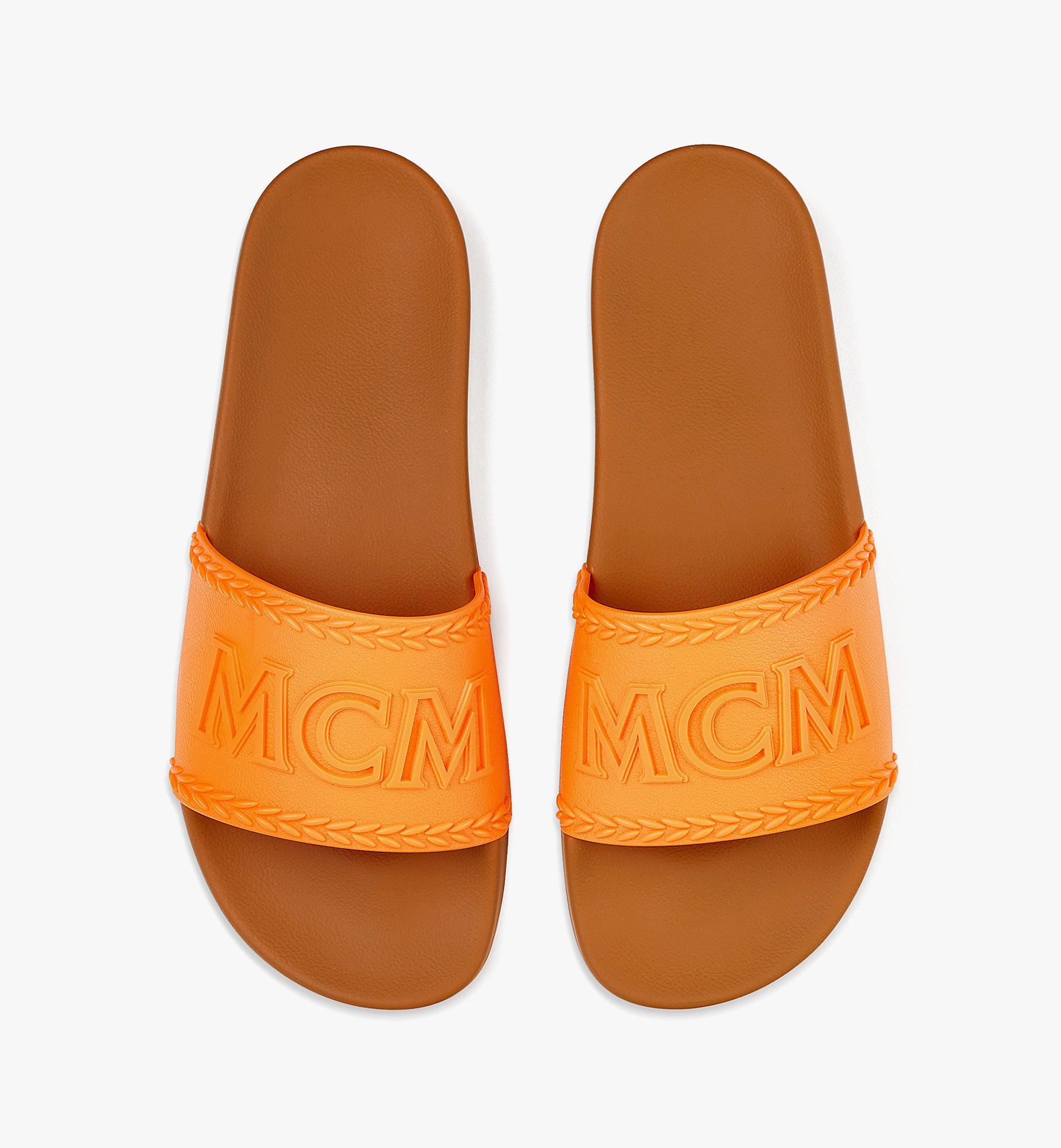 43 IT Big Logo Rubber Slides Orange MCM CN