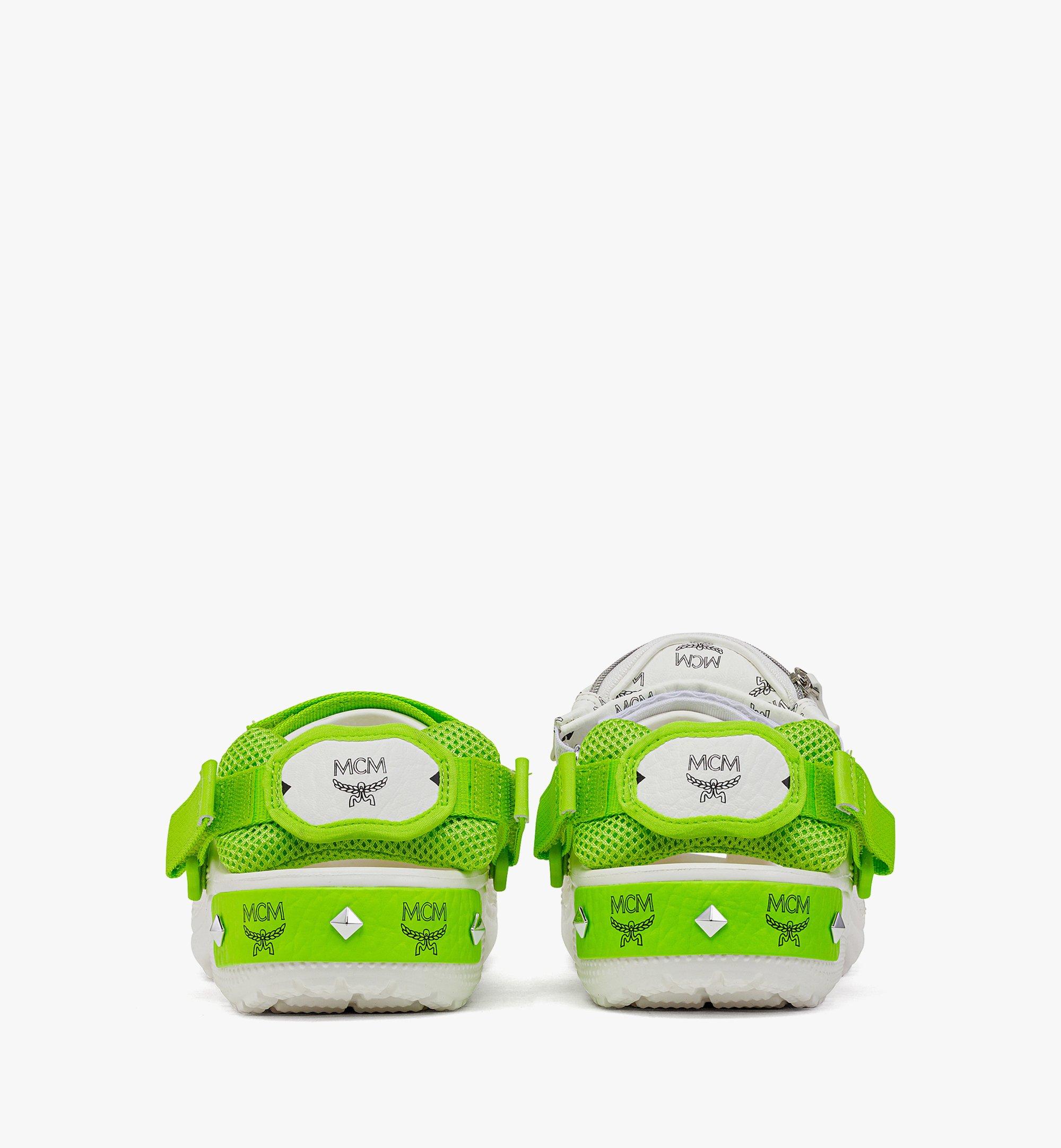 MCM MCM x CROCS Clog 鞋款附腰包飾物手環 White MEXDSMM10WT465 更多視圖 2