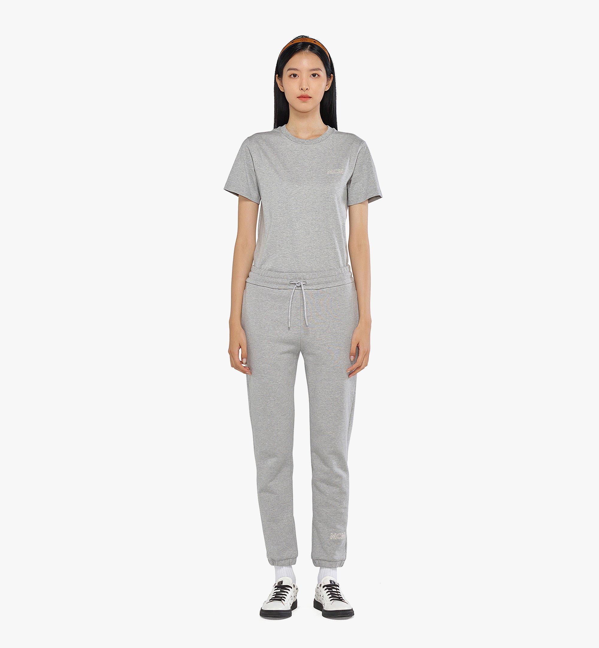 MCM MCM Essentials ウィメンズ ロゴ トラック パンツ - オーガニックコットン Grey MFPDSBC02EH00S ほかの角度から見る 2