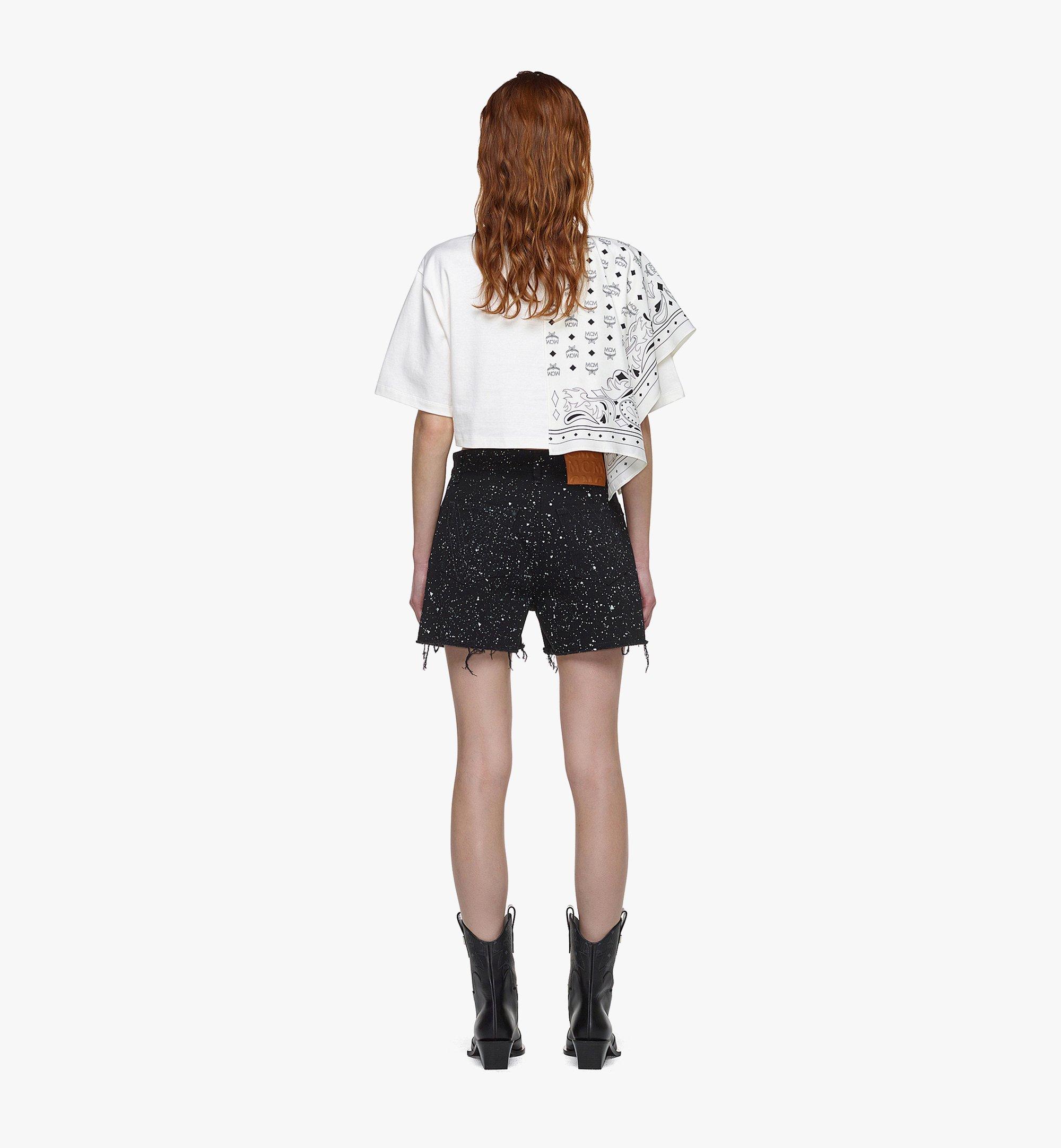 MCM Cropped Bandana T-Shirt in Organic Cotton White MFTDAMM02WG0XS ほかの角度から見る 3