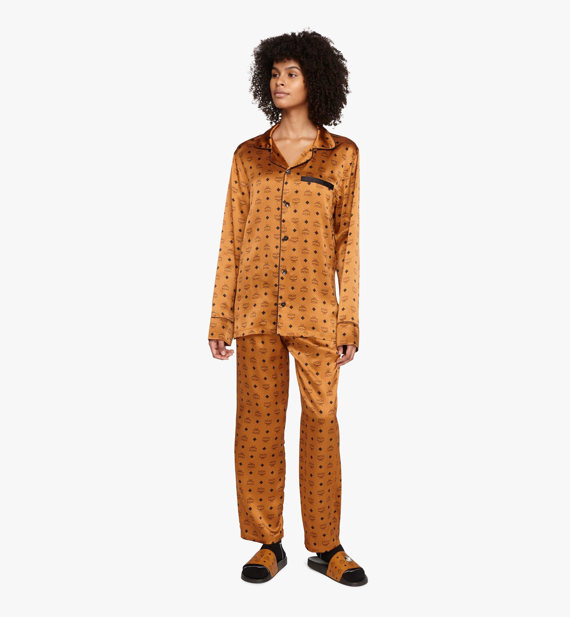 MCM クラシック ロゴ シルク パジャマシャツ Cognac MHHASBM01CO0XL ほかの角度から見る 3