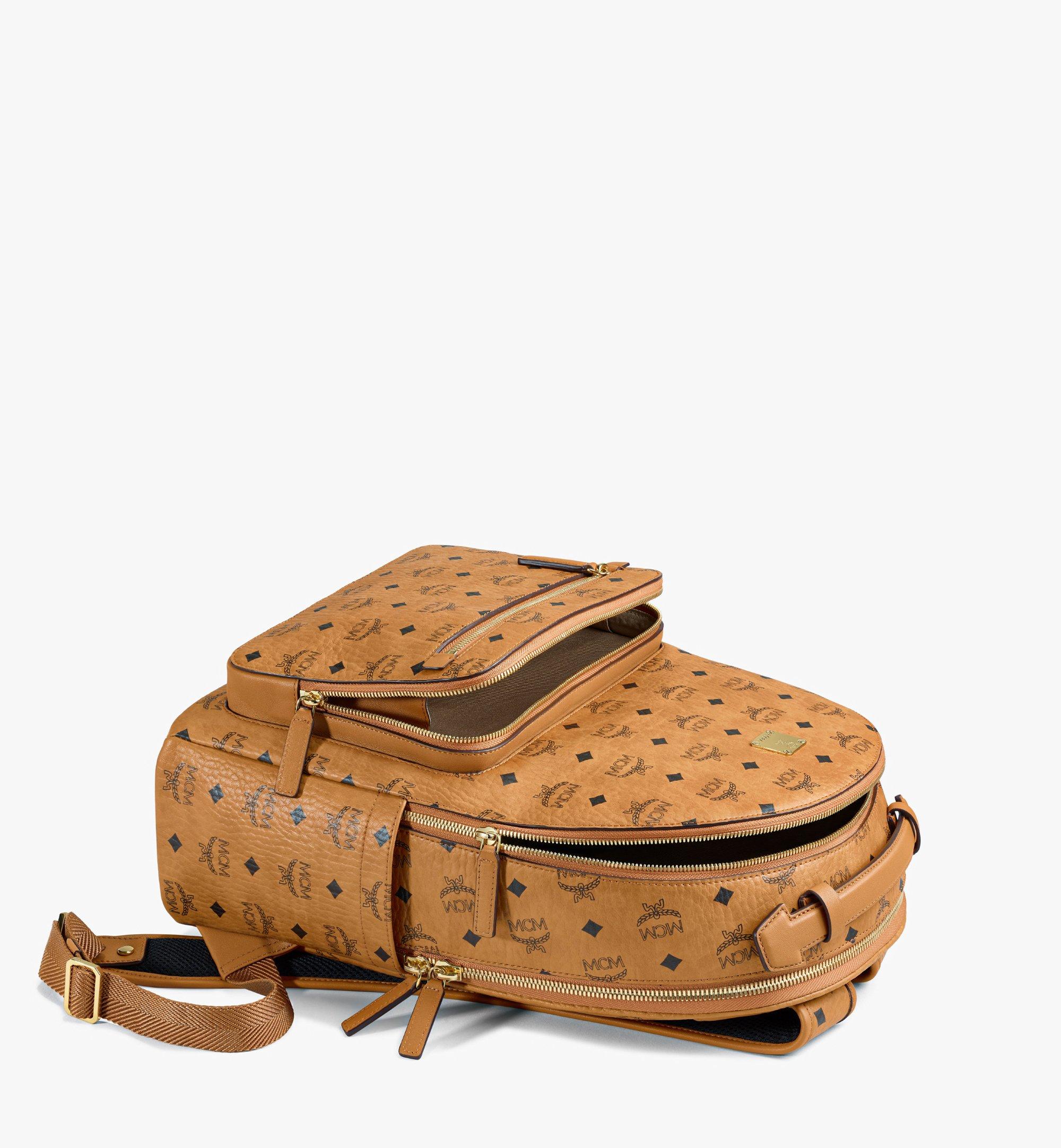MCM Stark Backpack in Visetos Cognac MMKAAVE07CO001 ほかの角度から見る 2