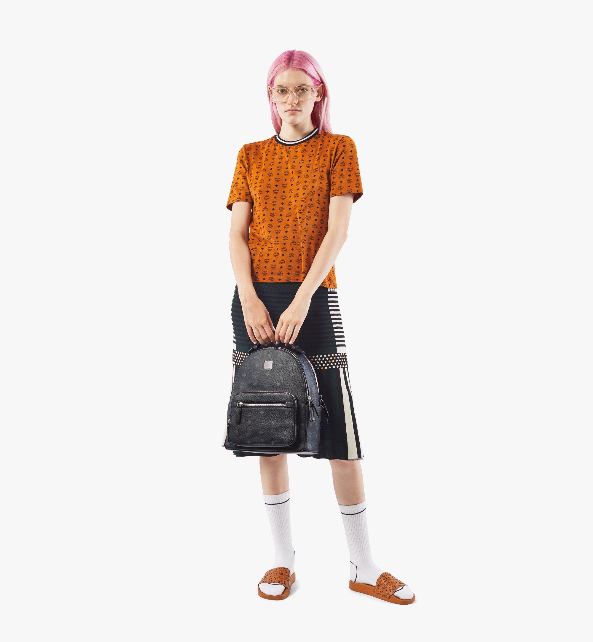 MCM Stark Backpack in Visetos Black MMKAAVE08BK001 ほかの角度から見る 4