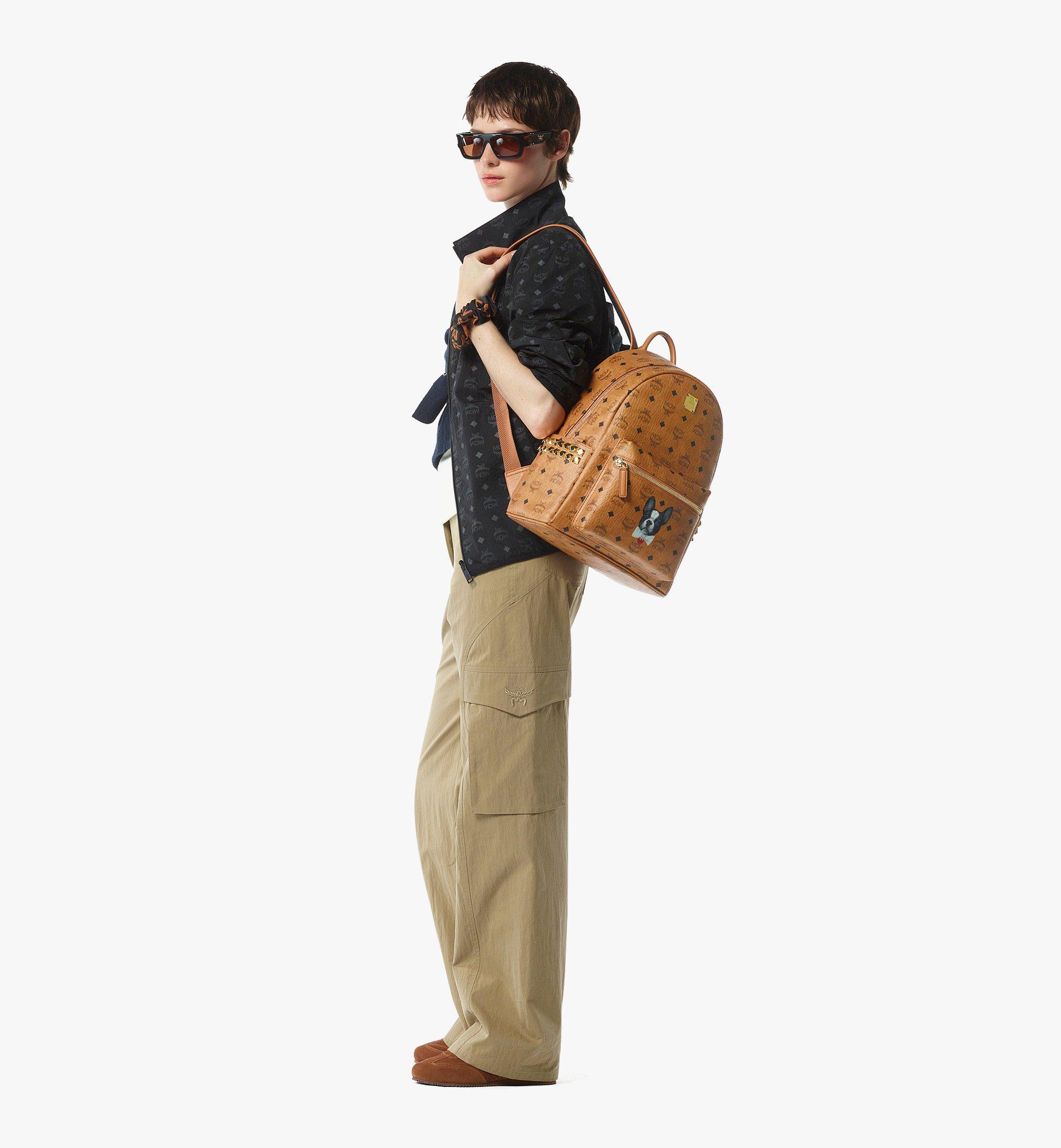 MCM 520 Pet Love Stark Visetos侧饰铆钉双肩背包  MMKFSUP09CO001 更多视角 5
