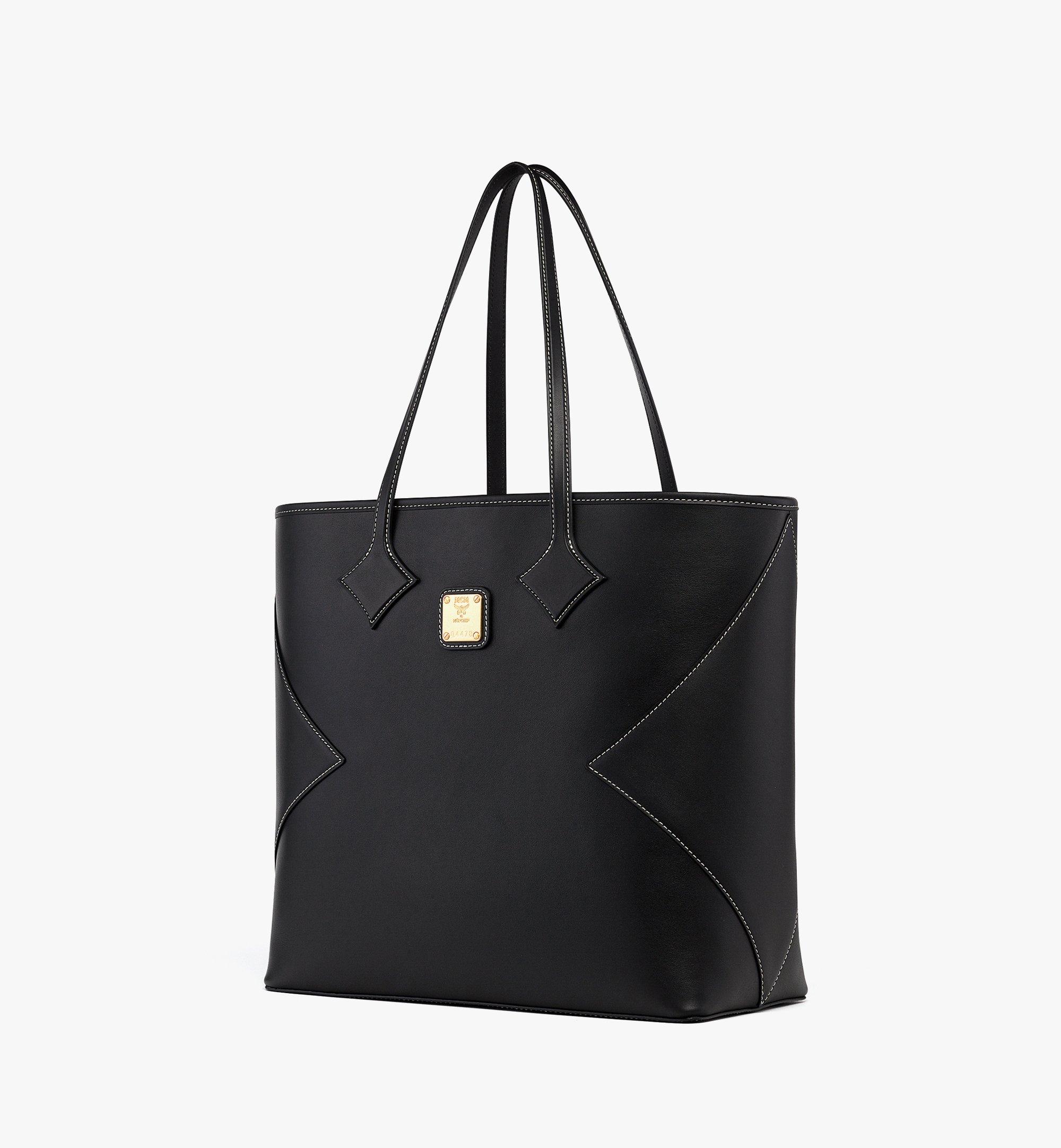 MCM ブラック ボディバッグ MCM ブラックレザー ボディバッグの通販はau PAY マーケット - 輸入