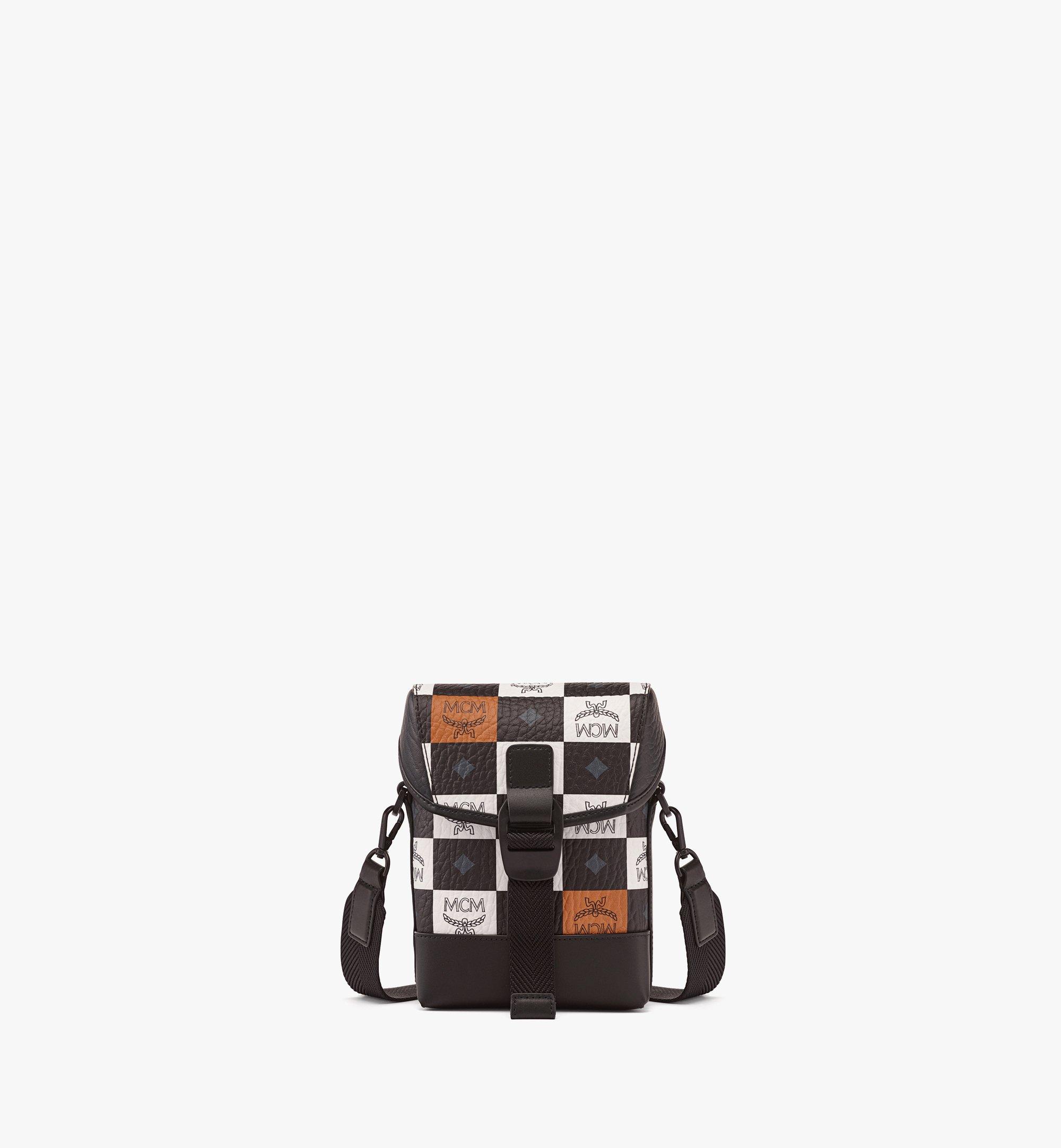 MCM Aren N/S クロスボディ - チェッカーボード ヴィセトス Black MMRCATA05BW001 ほかの角度から見る 1