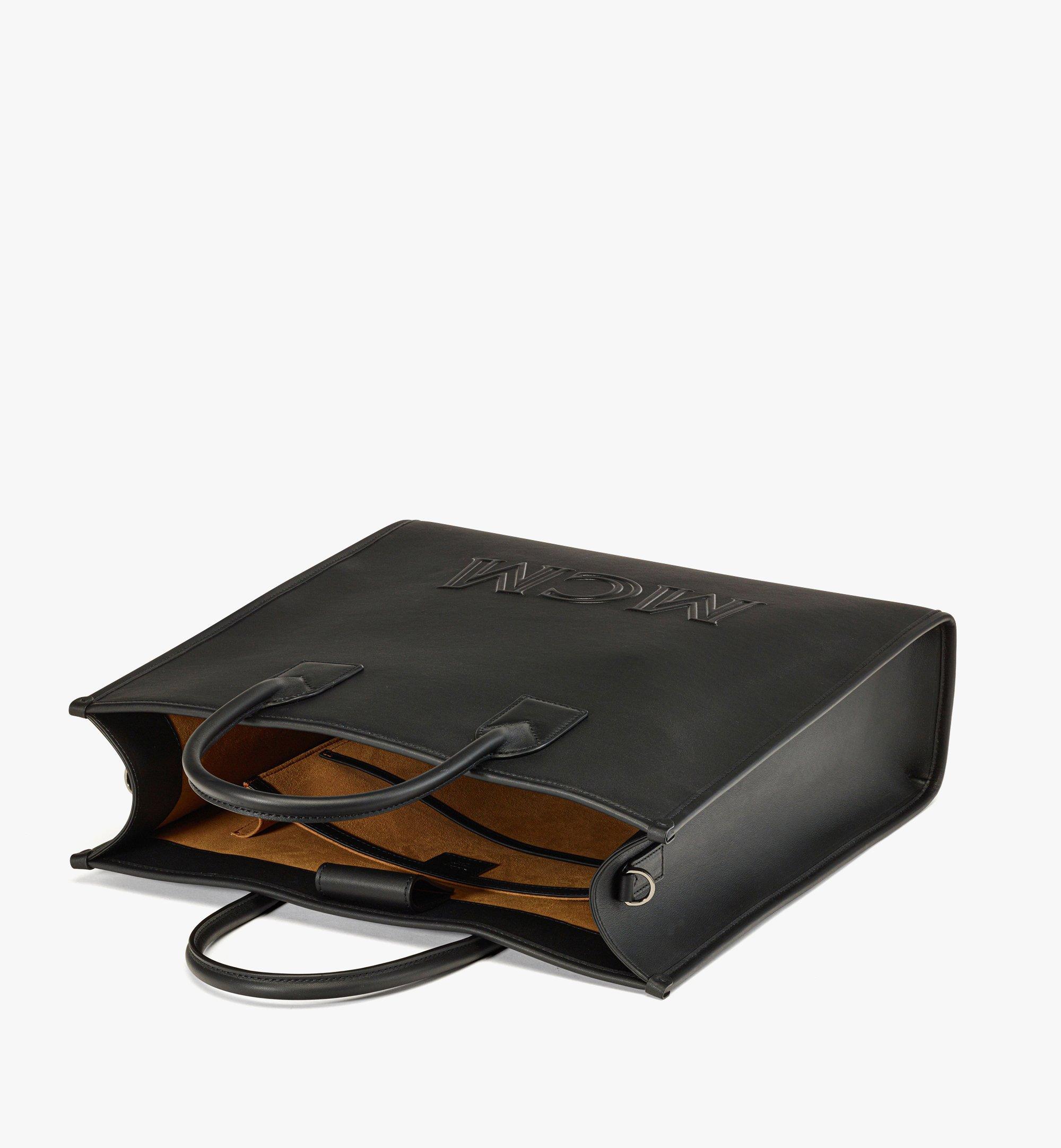 MCM Klassik トートバッグ - スペイン製カーフレザー Black MMTDAKK04BK001 ほかの角度から見る 2