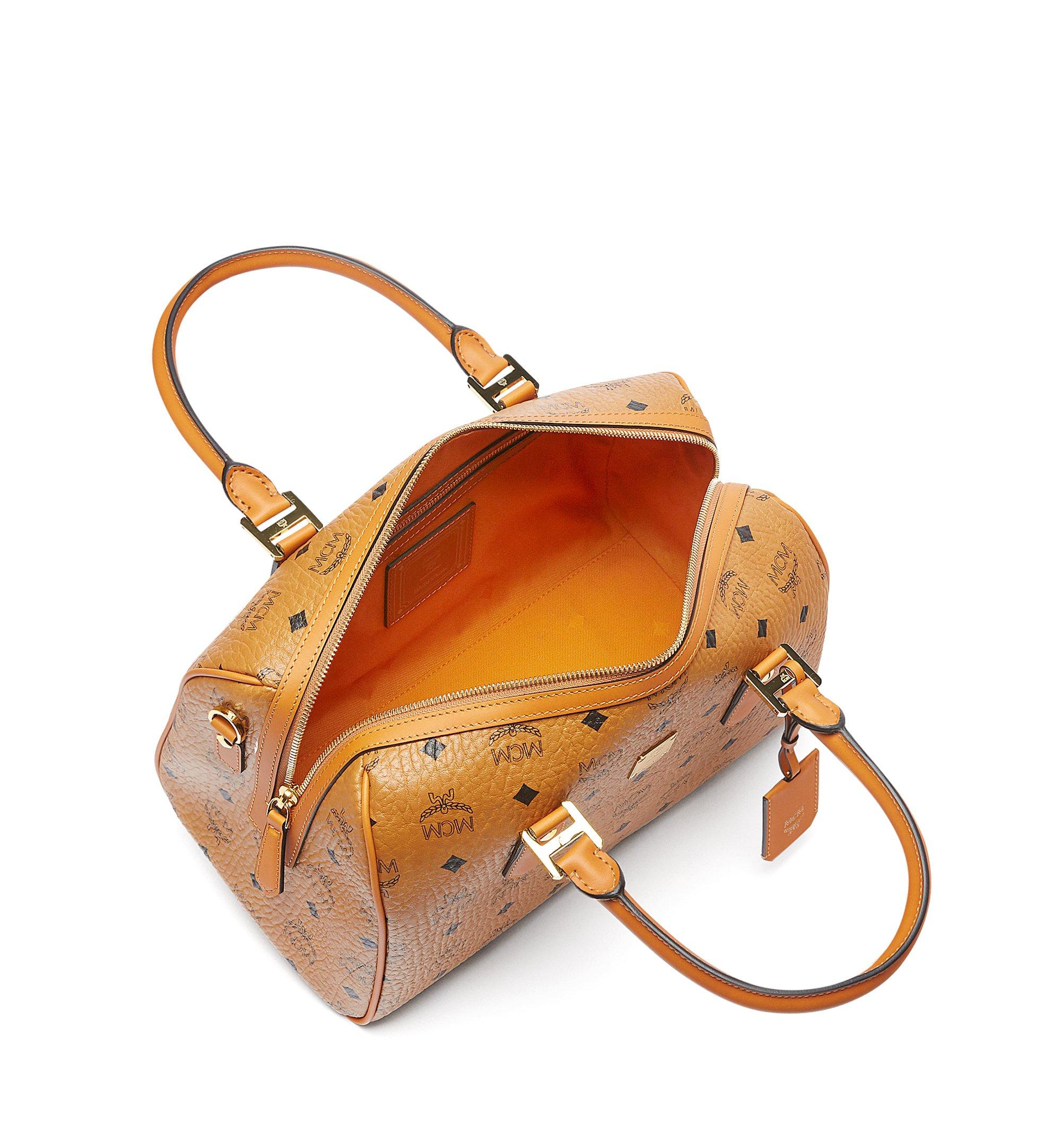 MCM Heritage Boston in Visetos Cognac MWB6AVI48CO001 Noch mehr sehen 4