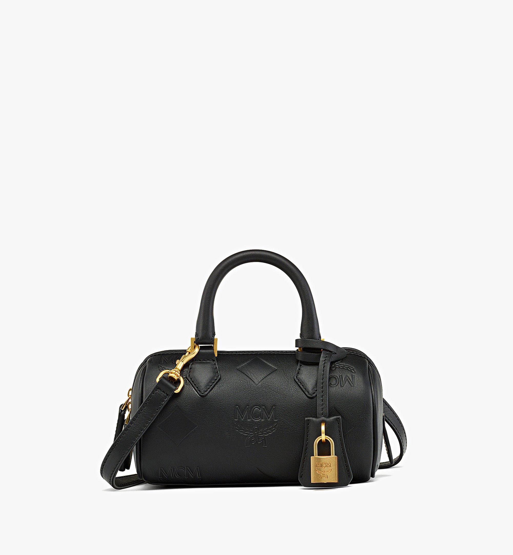 MCM Ella Boston Tasche aus Leder mit Maxi-Monogramm Black MWBESEA04BK001 Noch mehr sehen 1