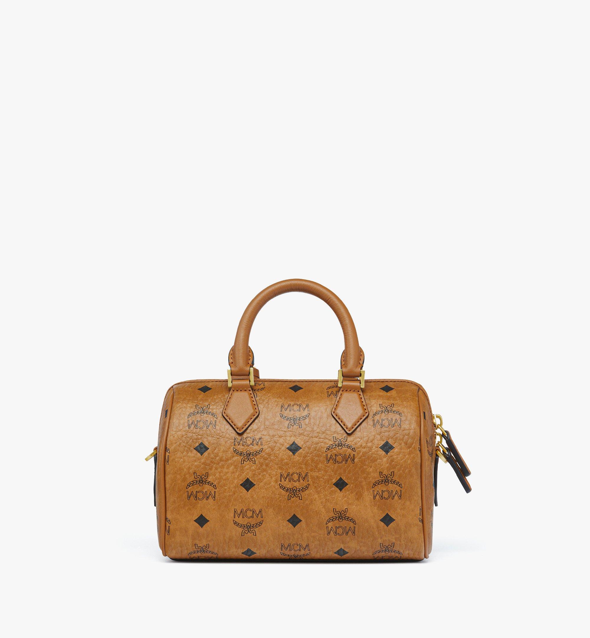 トートバッグ MCM FW25 'Ella Boston' medium handbag (MWBFAEA01 CO) Medium Ella Boston Bag in Maxi Monogram Leather Black | MCM ®US