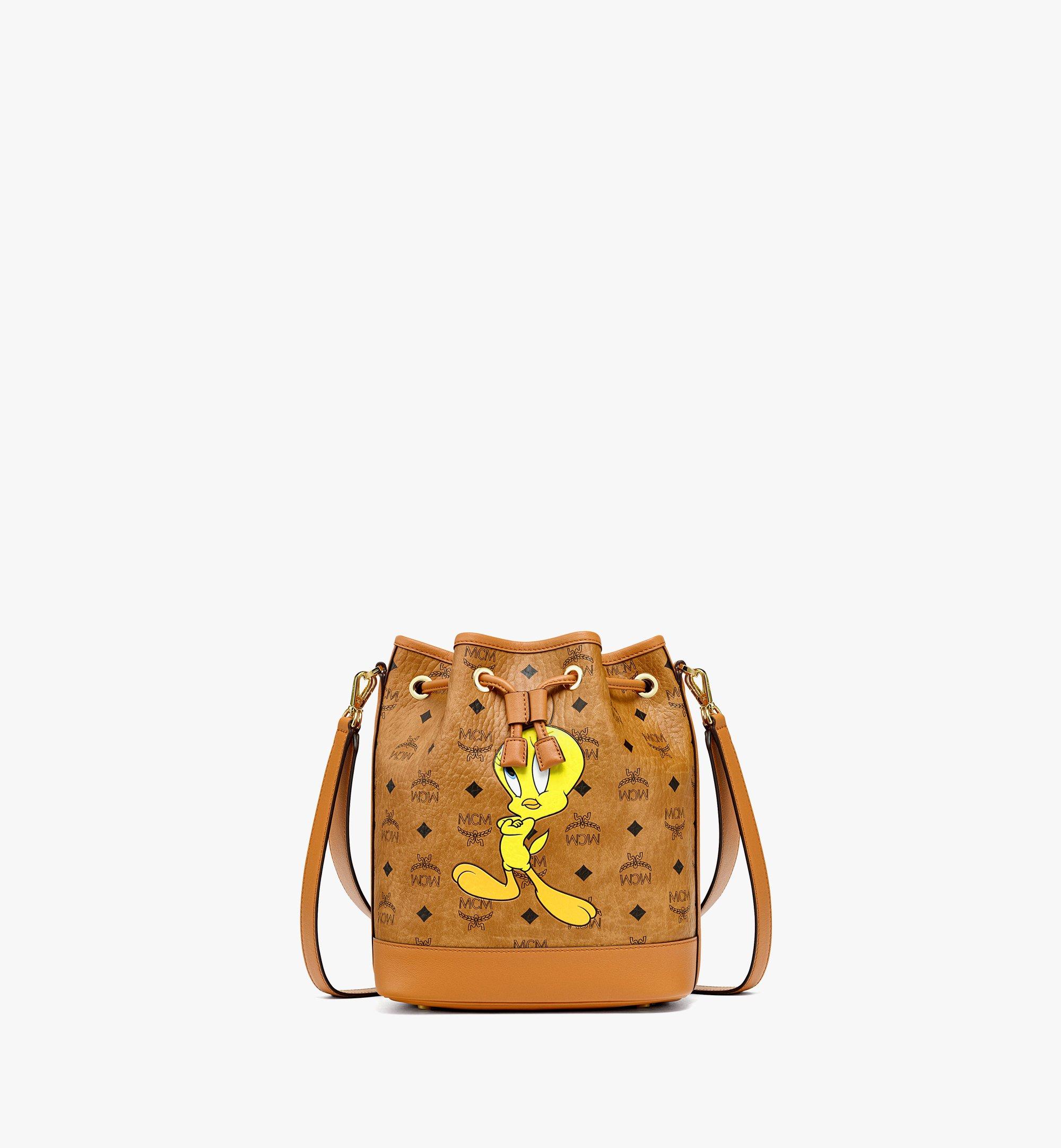 Medium Looney Tunes x MCM Dessau Drawstring Bag in Visetos Cognac MCM ®TH