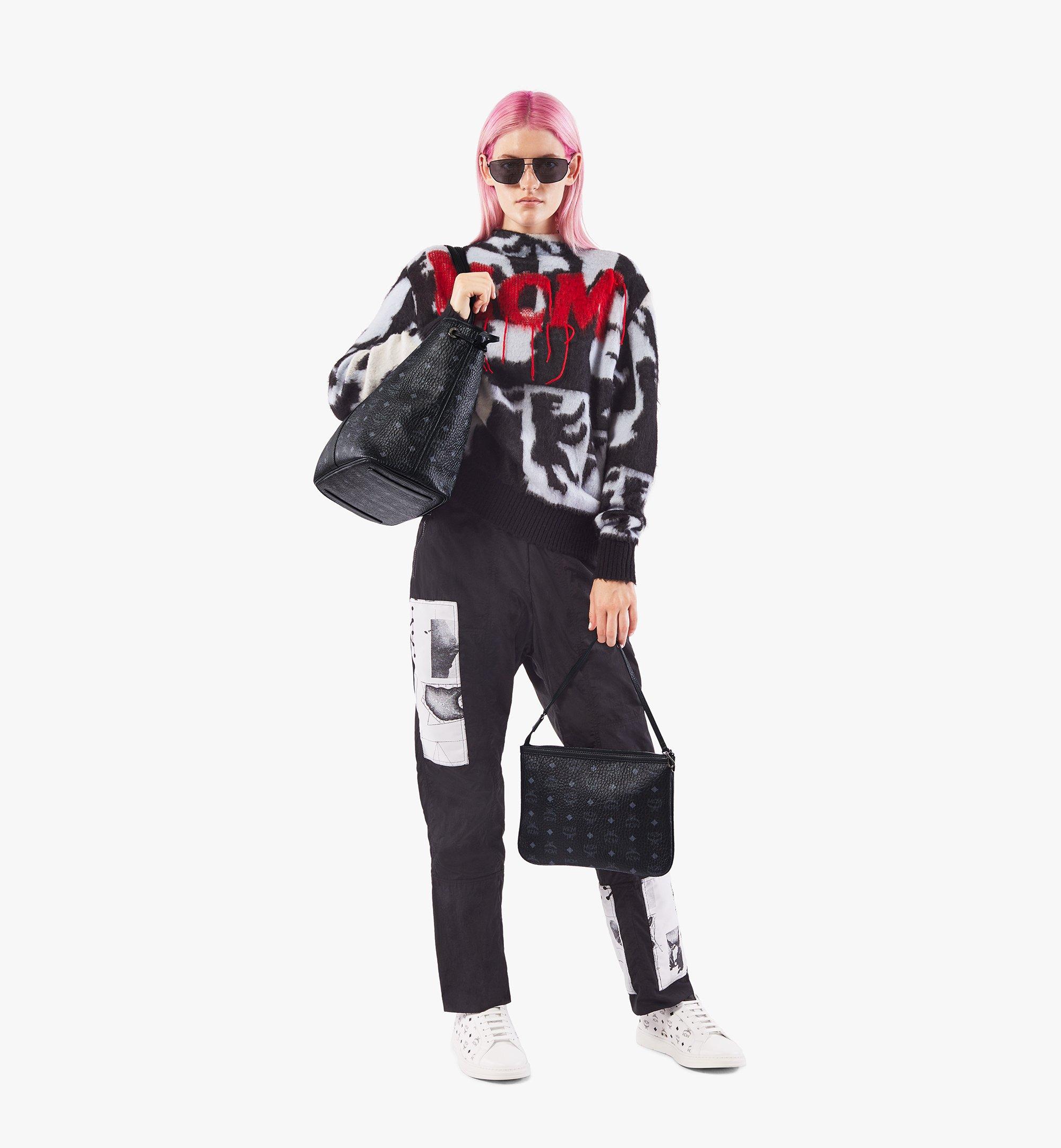 MCM Visetos Liz 双面购物袋 Black MWP7AVI22BK001 更多视角 2