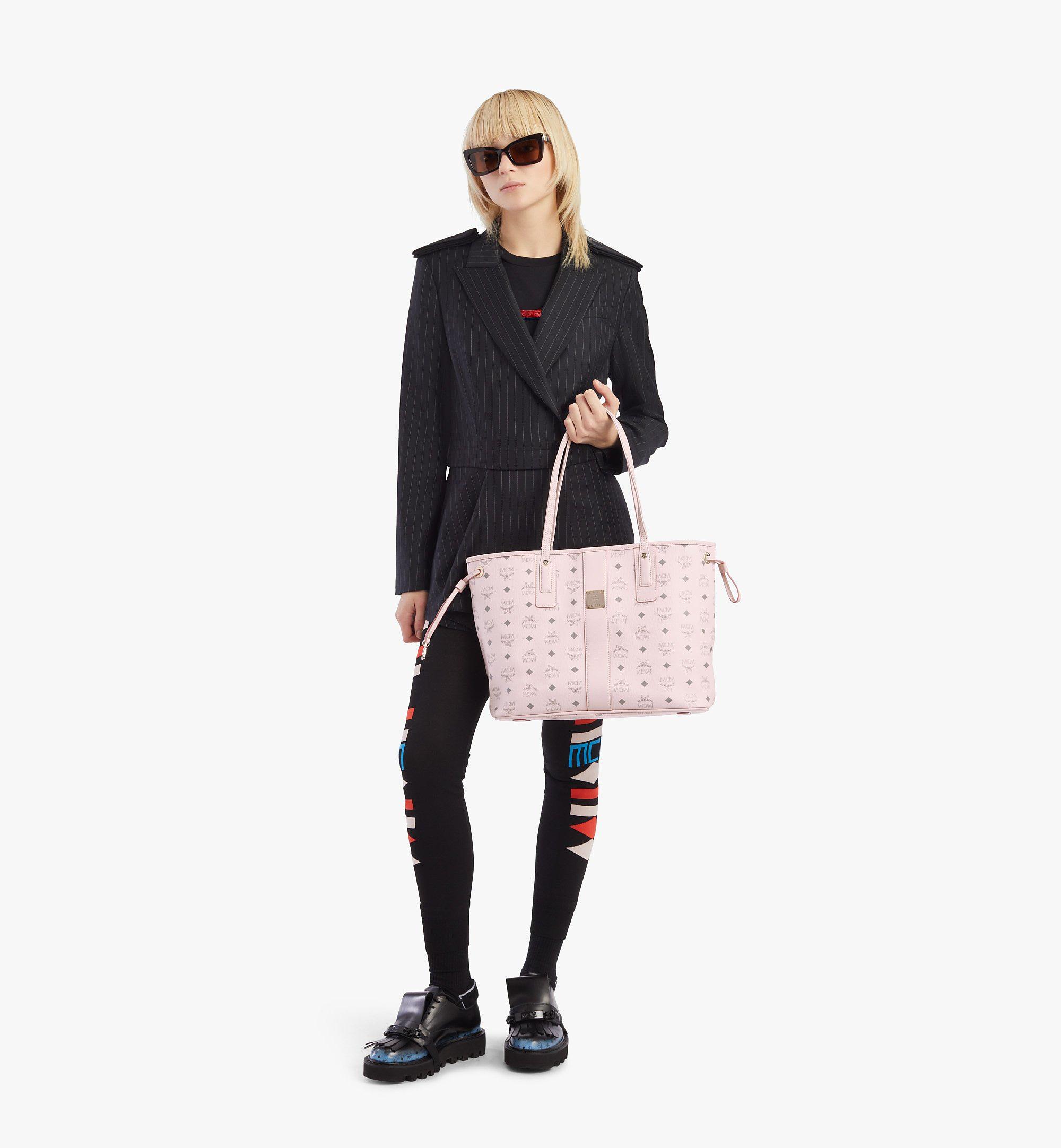 Medium Reversible Liz Shopper in Visetos POWDER PINK | MCM ®US