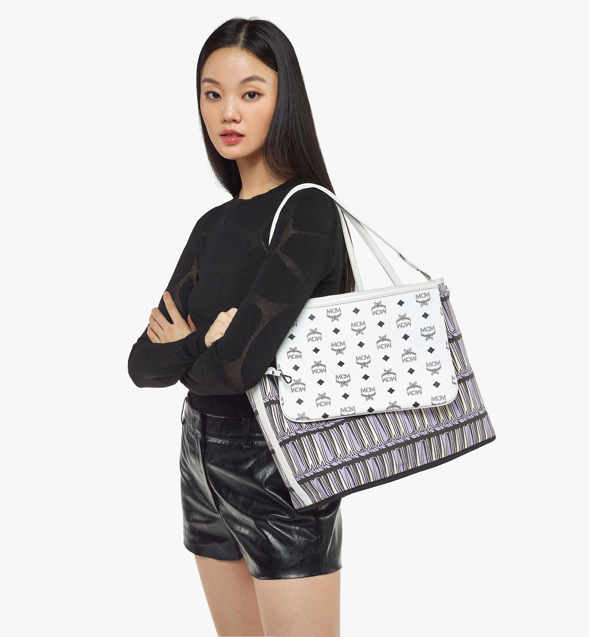 MCM Aren Shopper In Checkerboard Visetos in White