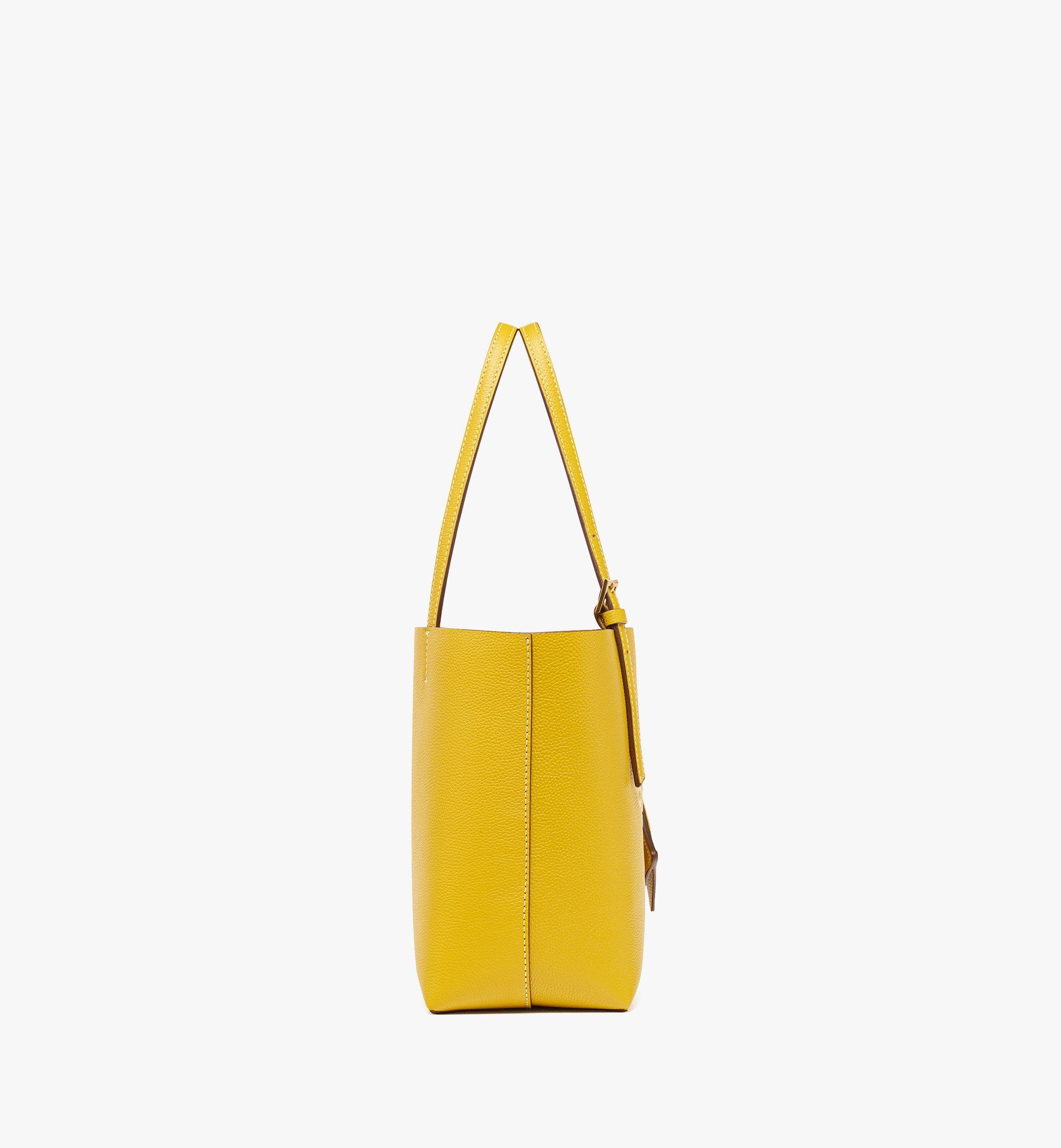 MCM Himmel Shopper aus Leder mit Logoprägung Yellow MWPESAC04Y9001 Noch mehr sehen 1