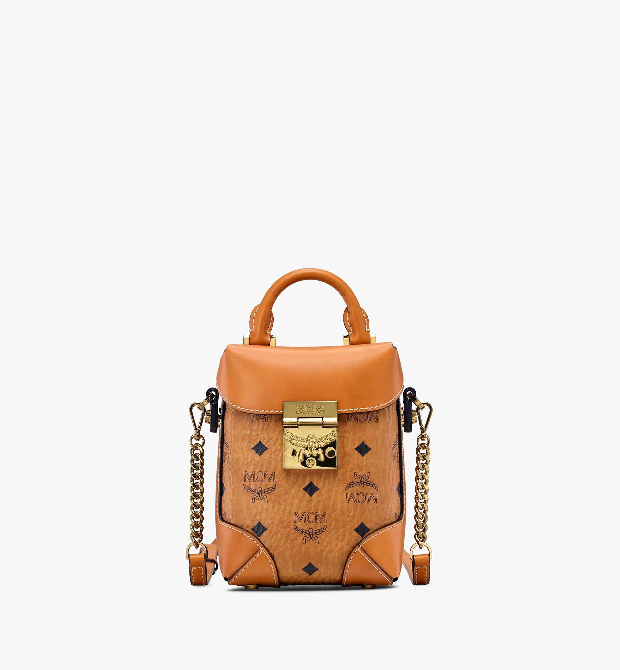 MCM N/S Klassik Crossbody in Visetos Cognac MWRAABF05CO001 ほかの角度から見る 1