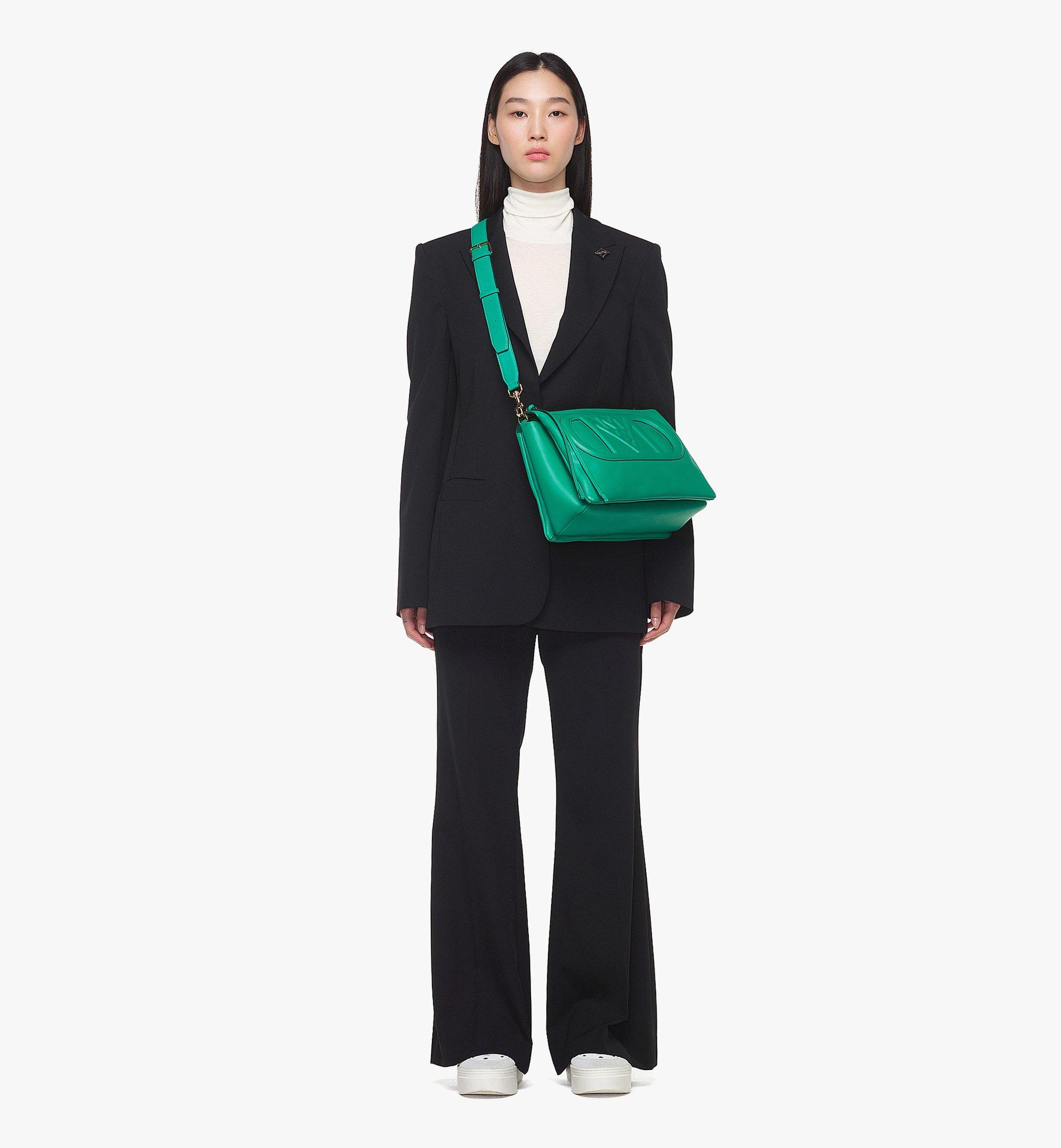 Medium Mode Travia Schultertasche aus spanischem Kalbsleder Grün 