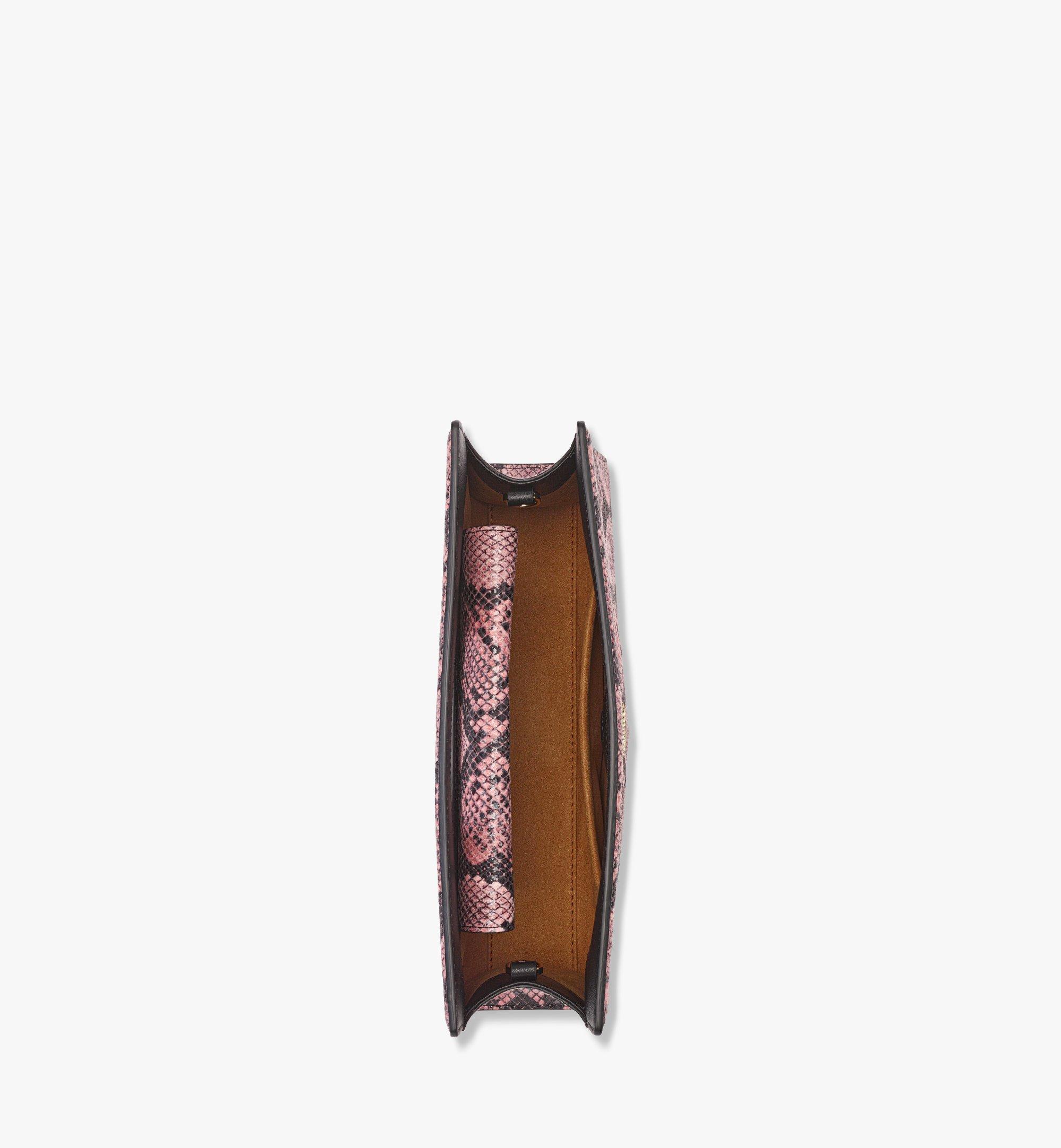 MCM Coronet蟒蛇纹印花钻石图案手提包 Pink MWRFSAK03Q2001 更多视角 2