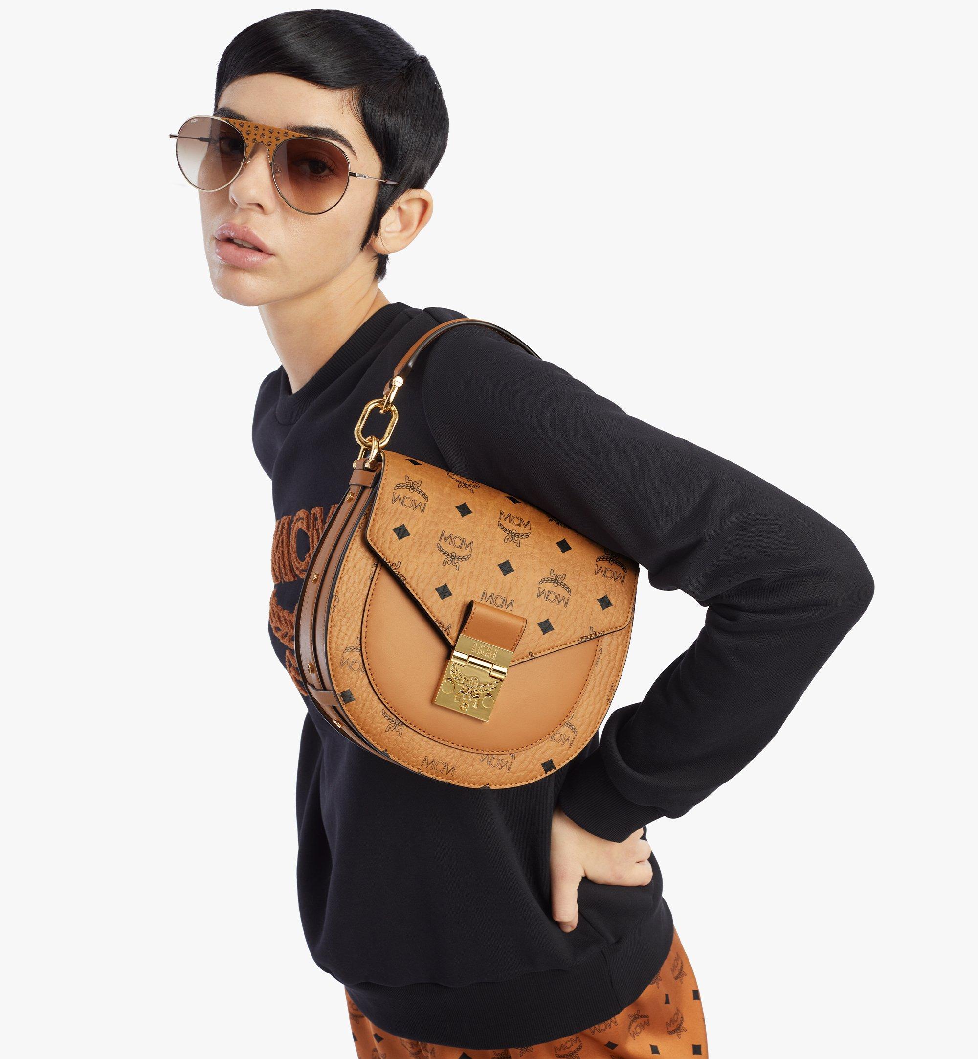 Small Tracy Shoulder Bag in Visetos Cognac | MCM ®CN