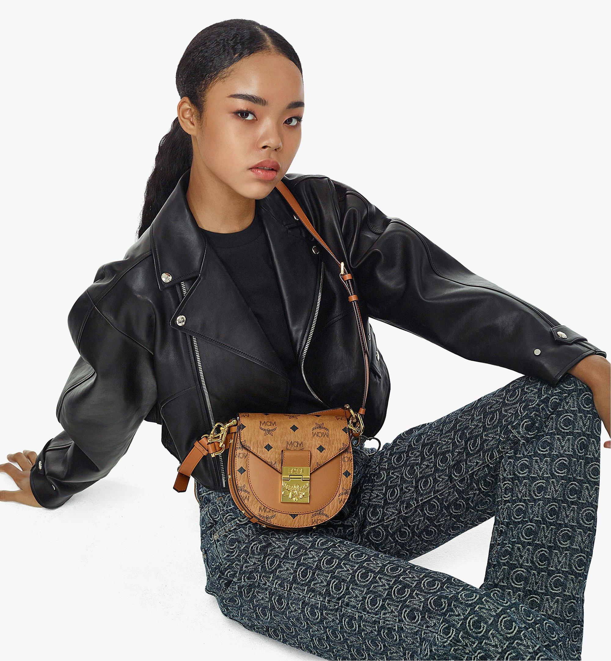 Tracy Small Shoulder Bag, Order online now