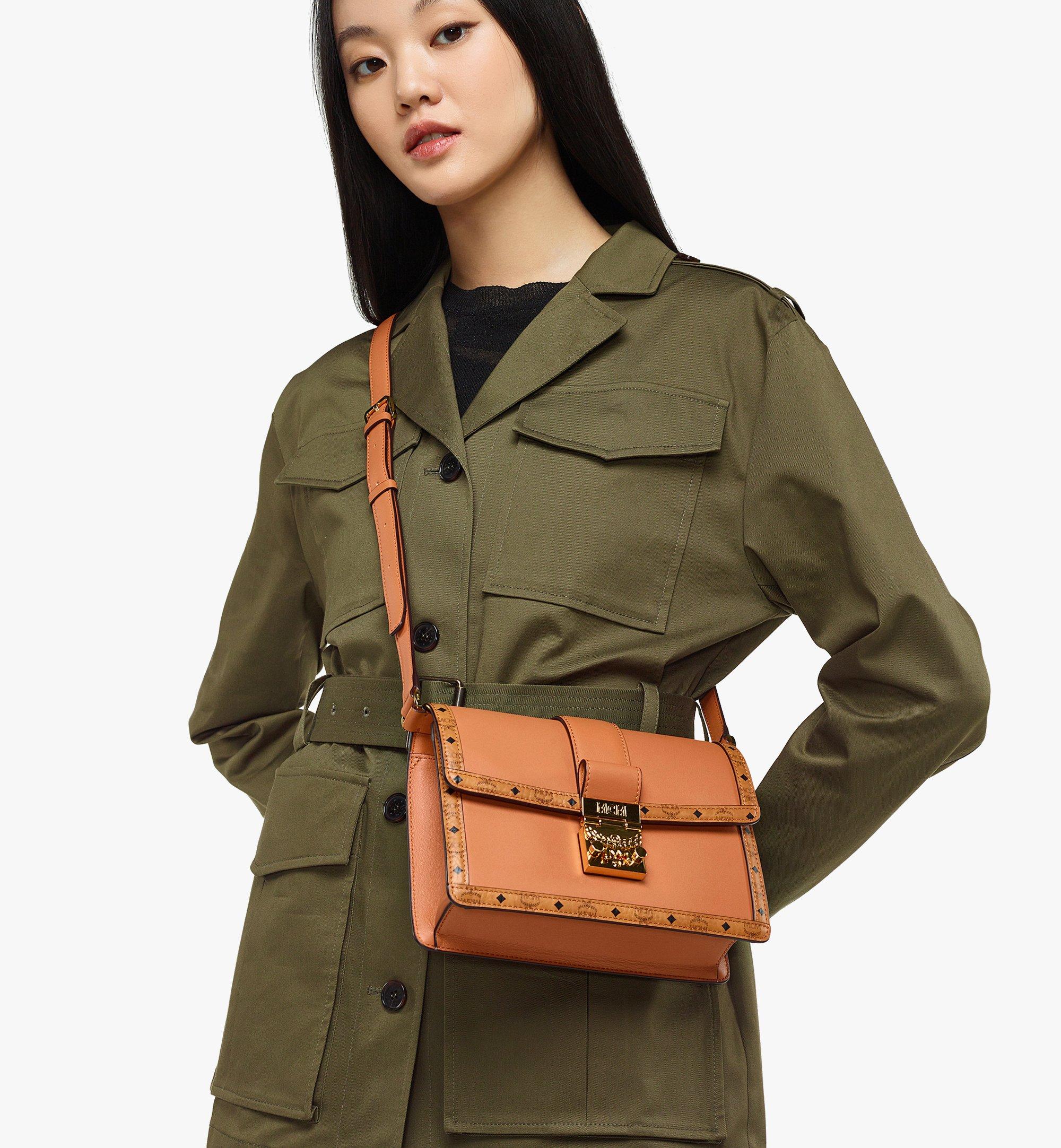 MCM 〈トレイシー〉ショルダーバッグ - レザー ヴィセトス ミックス Cognac MWSDSXT02CO001 ほかの角度から見る 4