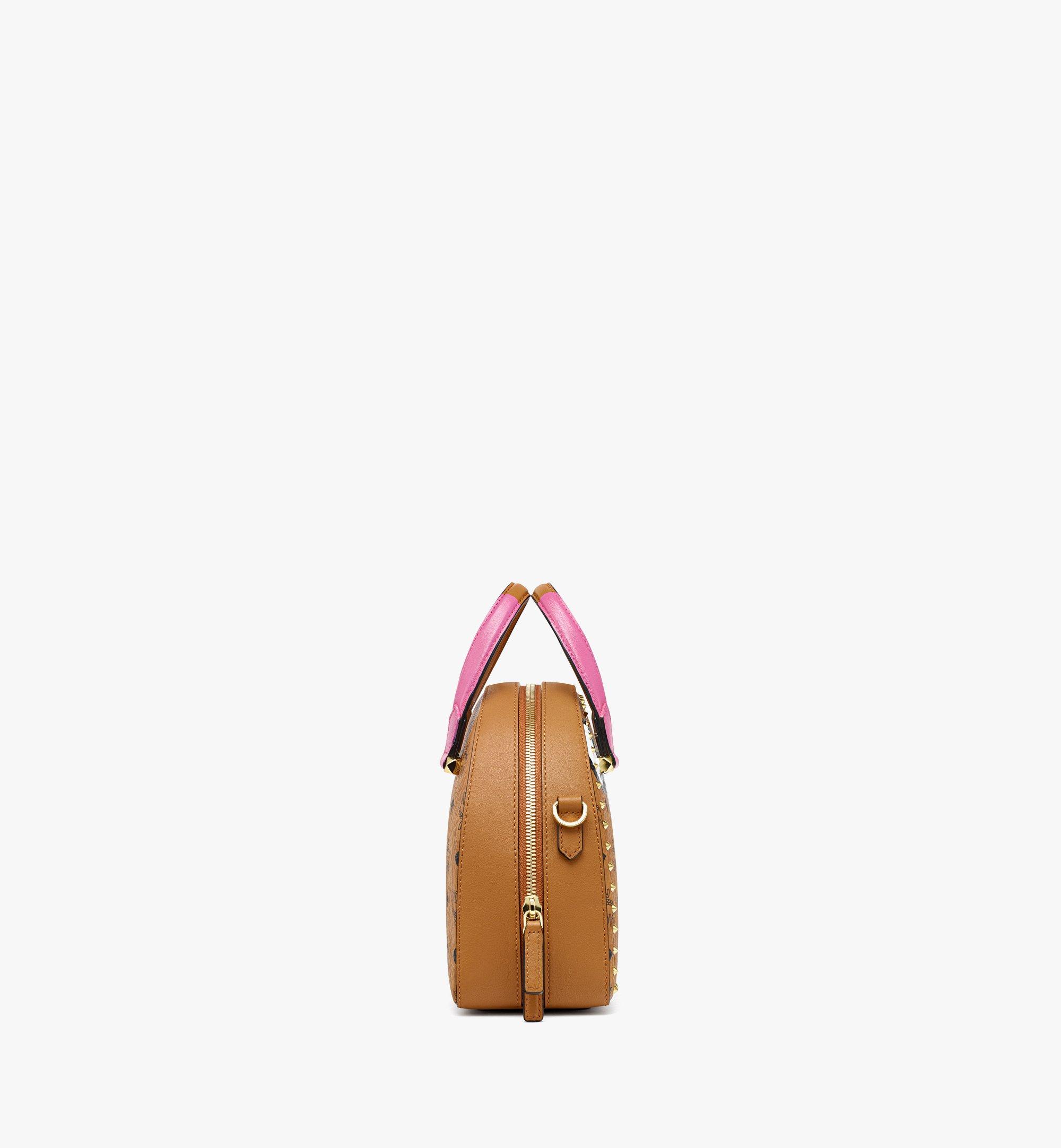 MCM Fun & Joy Visetos铆钉半月形手提包 Cognac MWTCAUP18CO001 更多视角 1