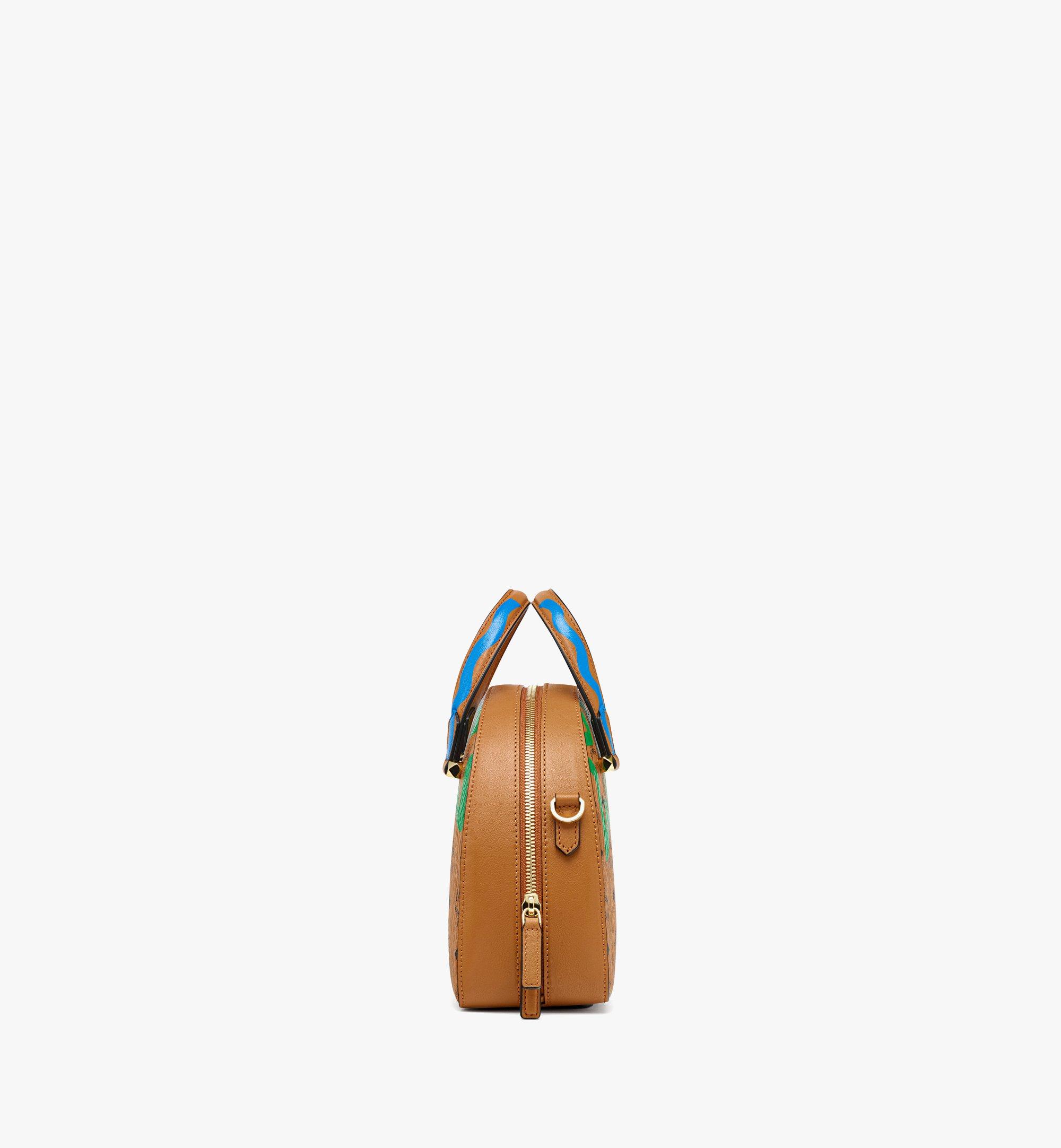 MCM Fun & Joy Visetos半月形手提包 Cognac MWTCAUP21CO001 更多视角 1