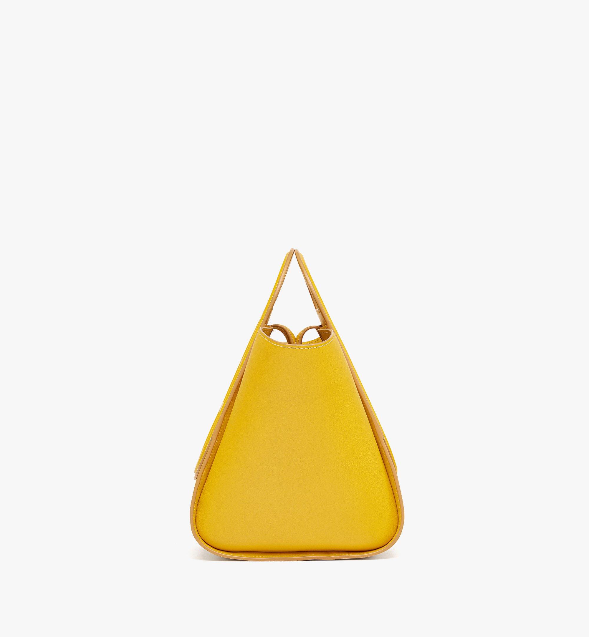 MCM Mode Travia Tragetasche aus spanischem Nappaleder Yellow MWTDSLD02Y0001 Noch mehr sehen 1
