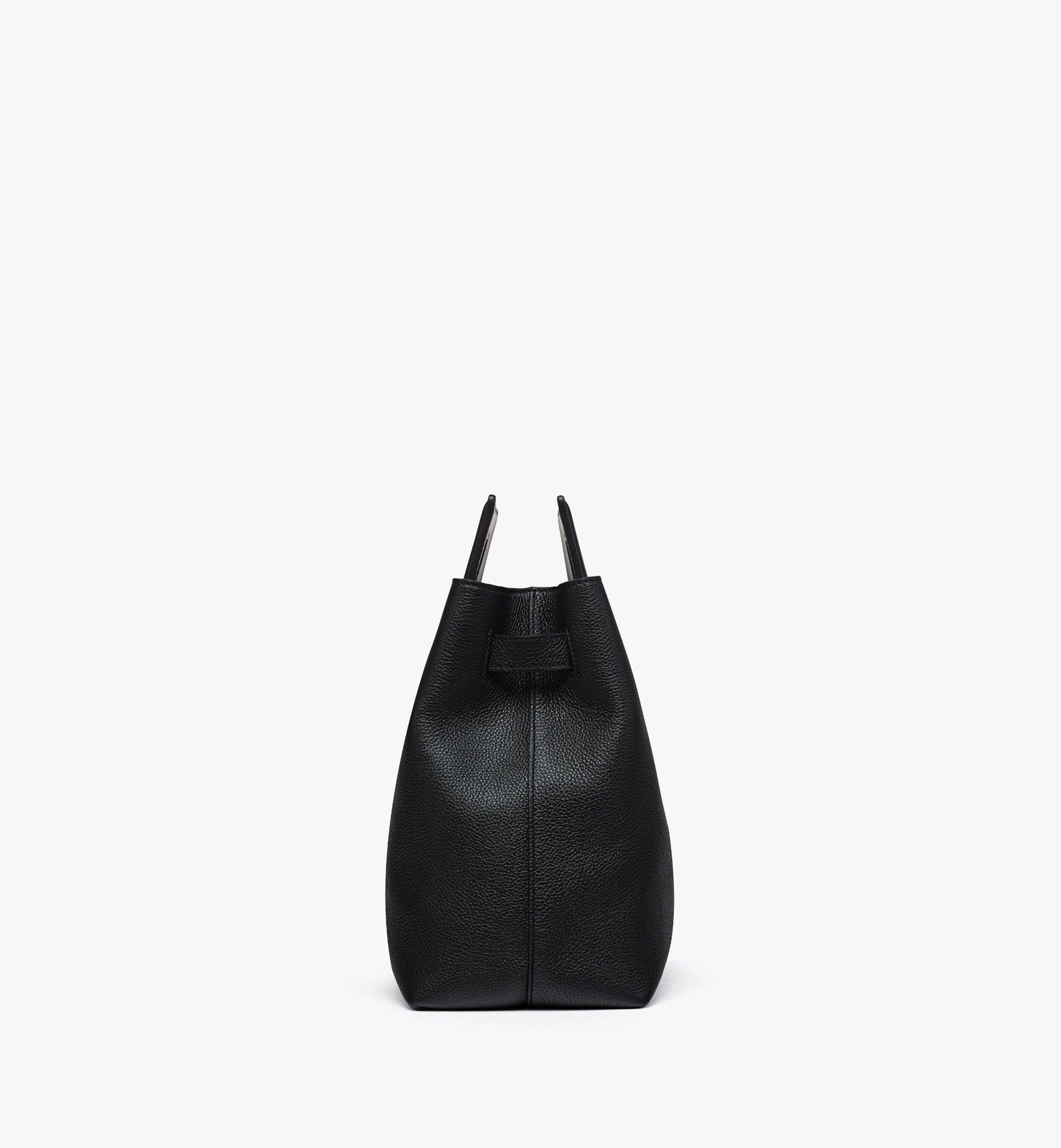 ★ ★ Embossed Leather Soft Diamond Tote MWREAAK0 Large Soft Diamond Tote in Embossed Leather Black | MCM ®US