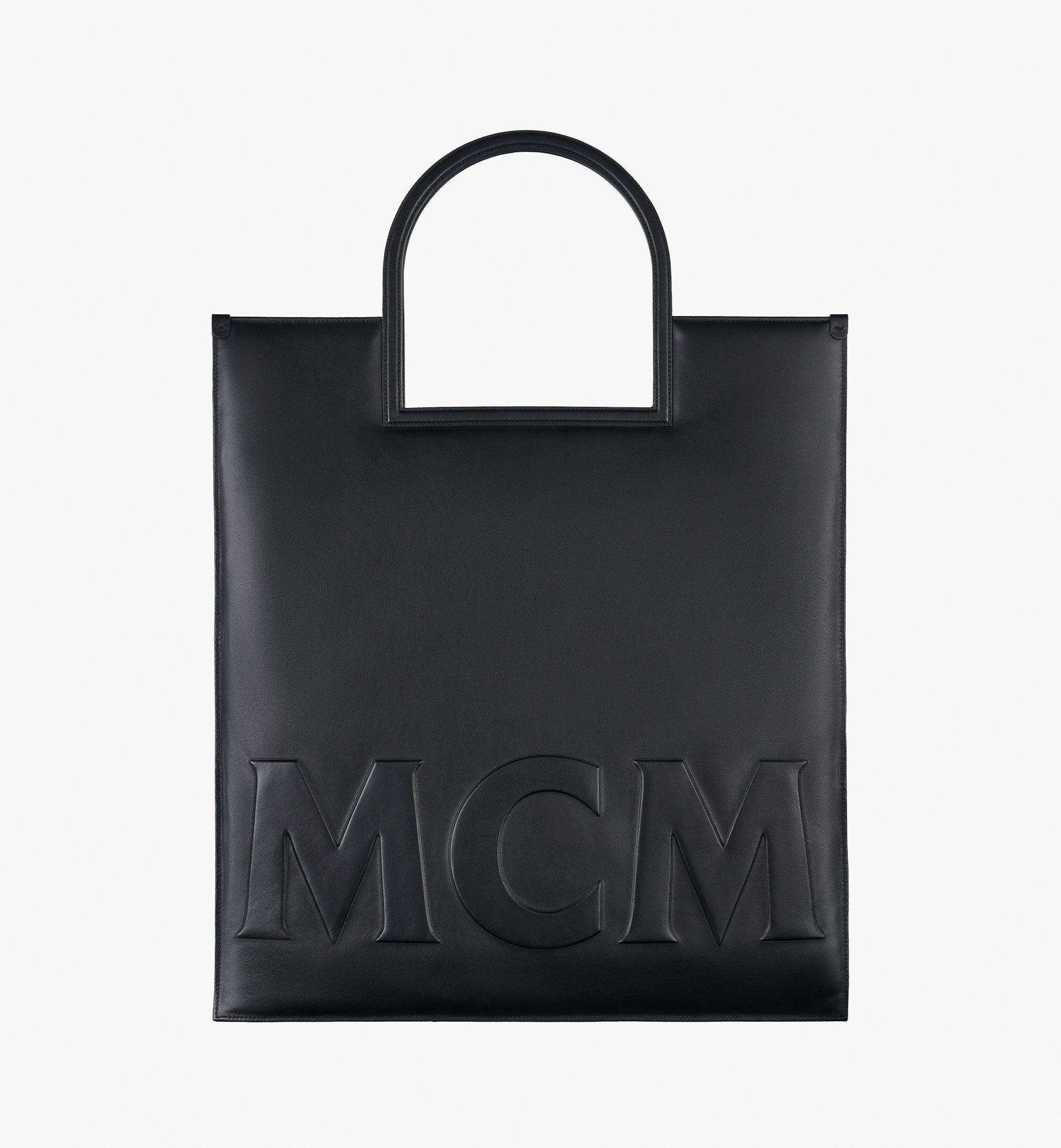 X-Large Aren Fold Tote in Mega Laurel Leather Black | MCM ®US