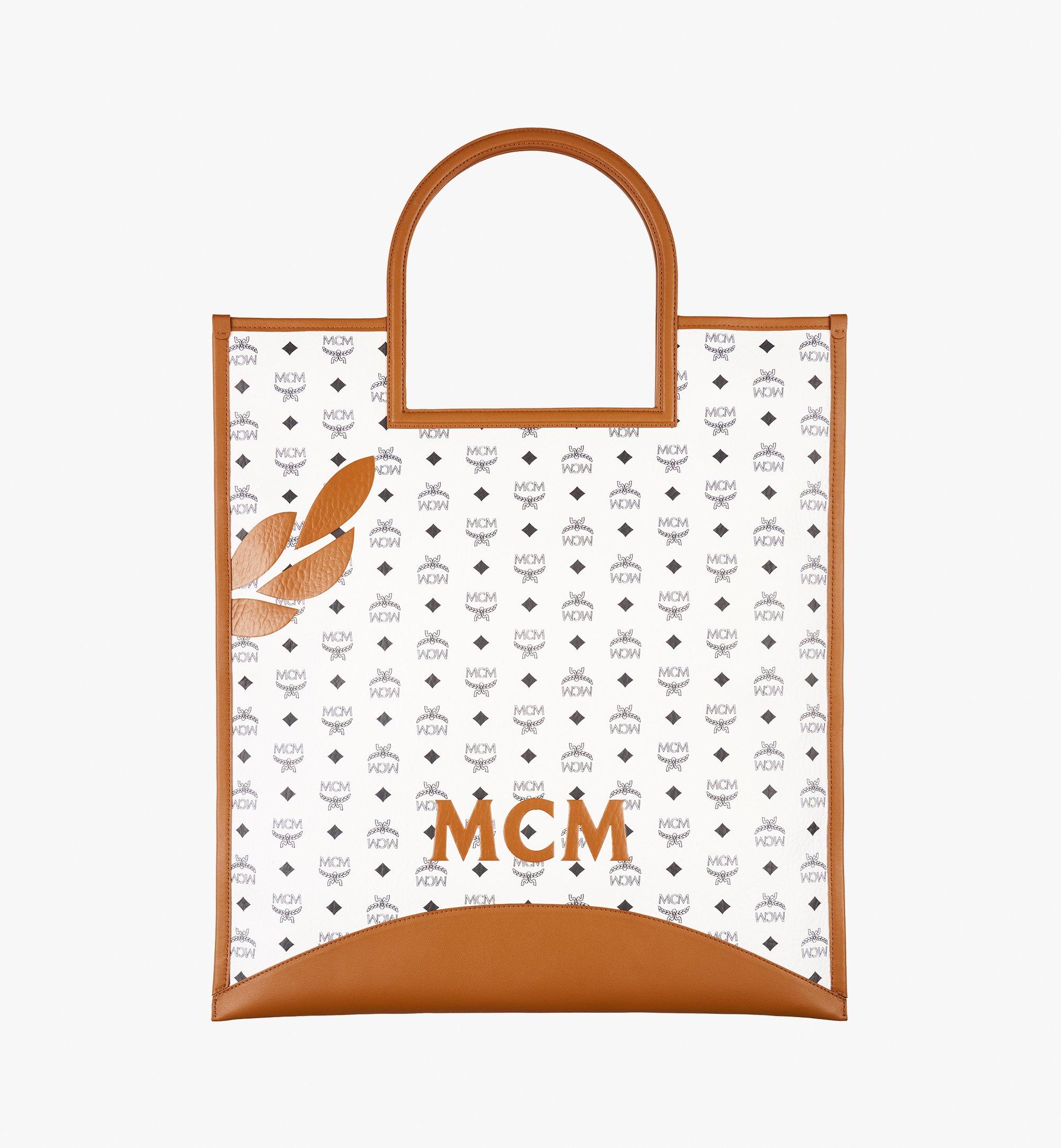 X-Large Aren Fold Tote in Mega Laurel Visetos White | MCM ®TH