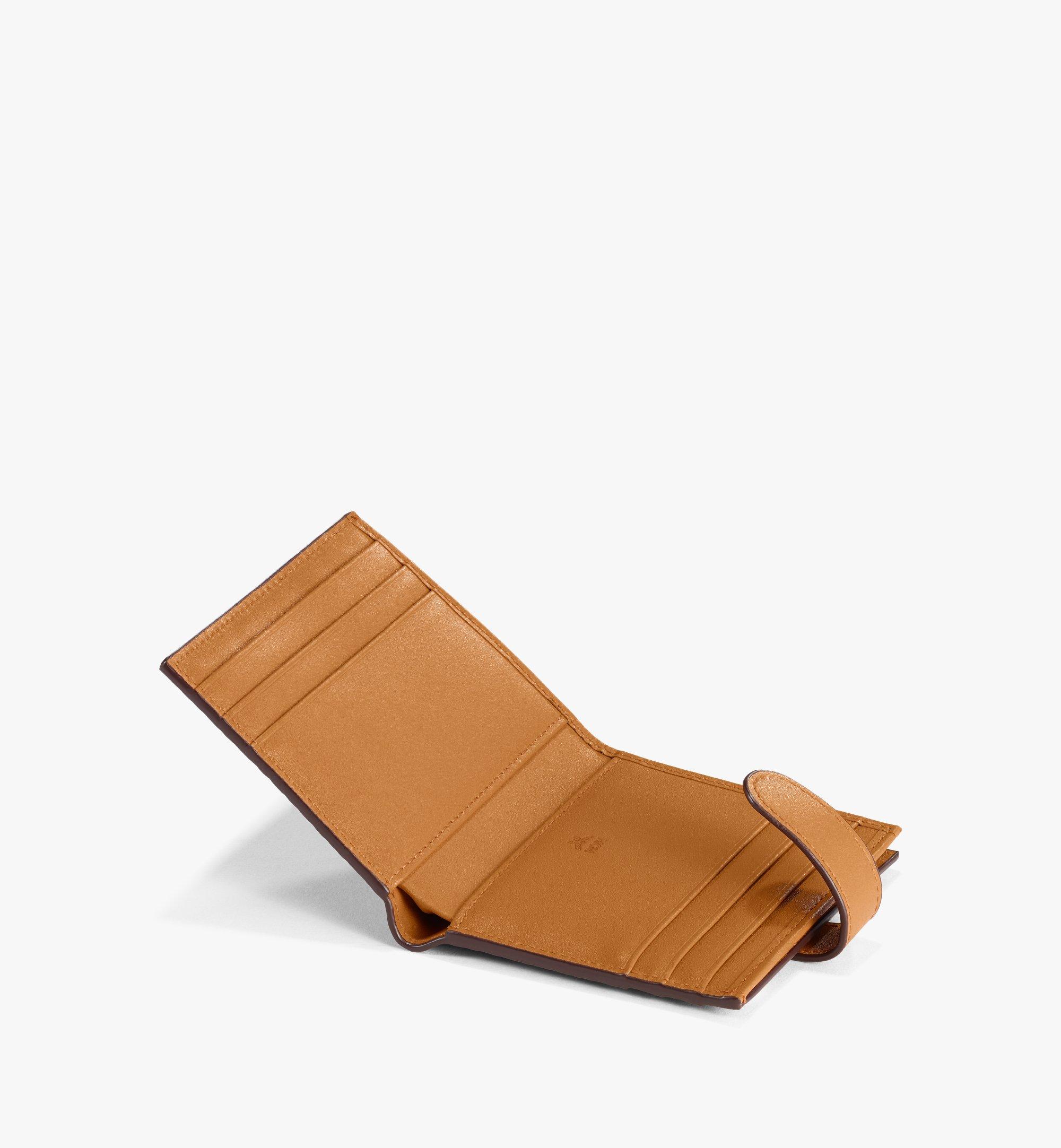 MCM 〈ヴィセトス オリジナル〉二つ折り カードウォレット Cognac MXSAAVI05CO001 ほかの角度から見る 1