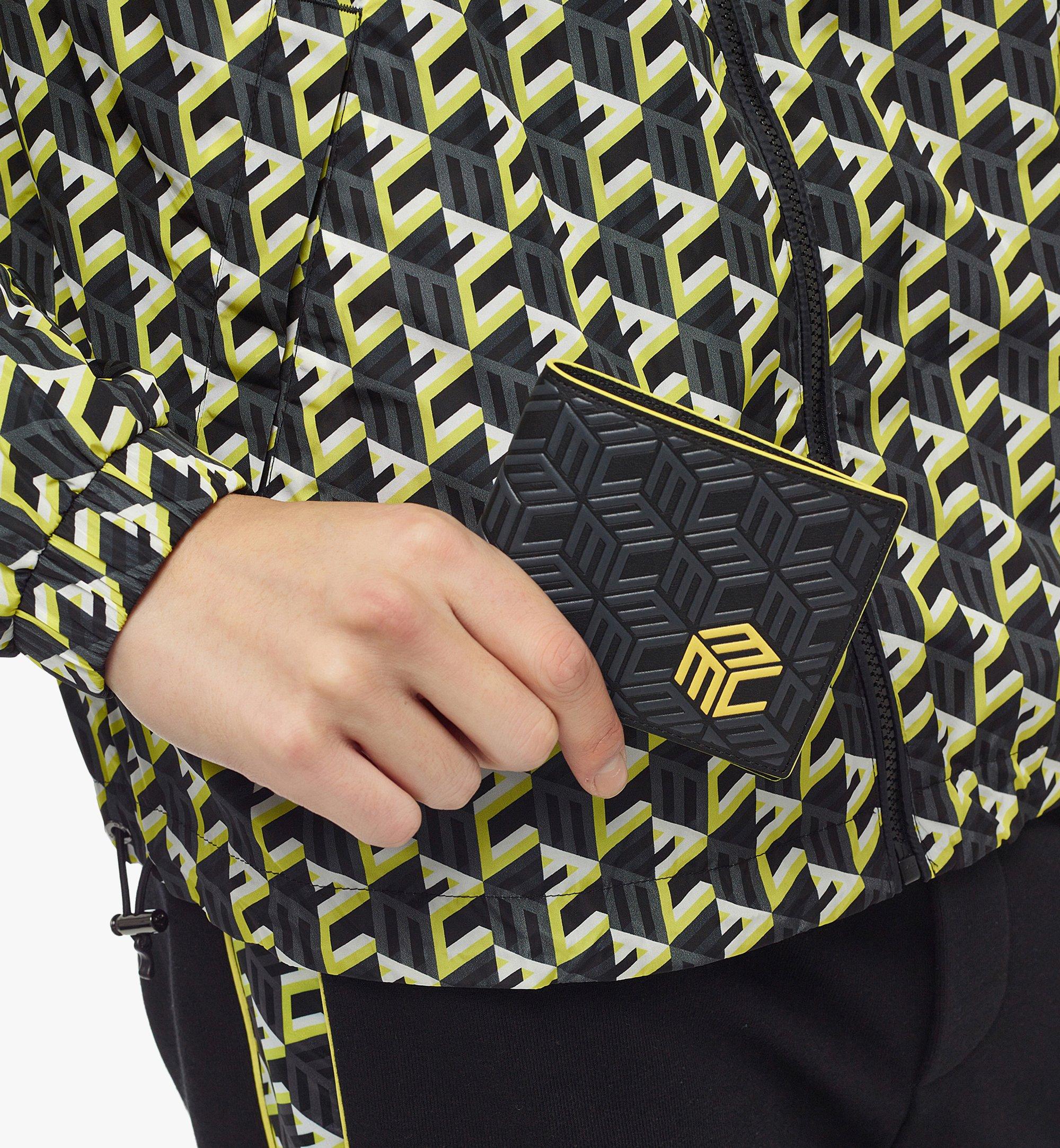 MCM Cubic Monogram皮革对折式钱包 Black MXSCSCK01BK001 更多视角 3