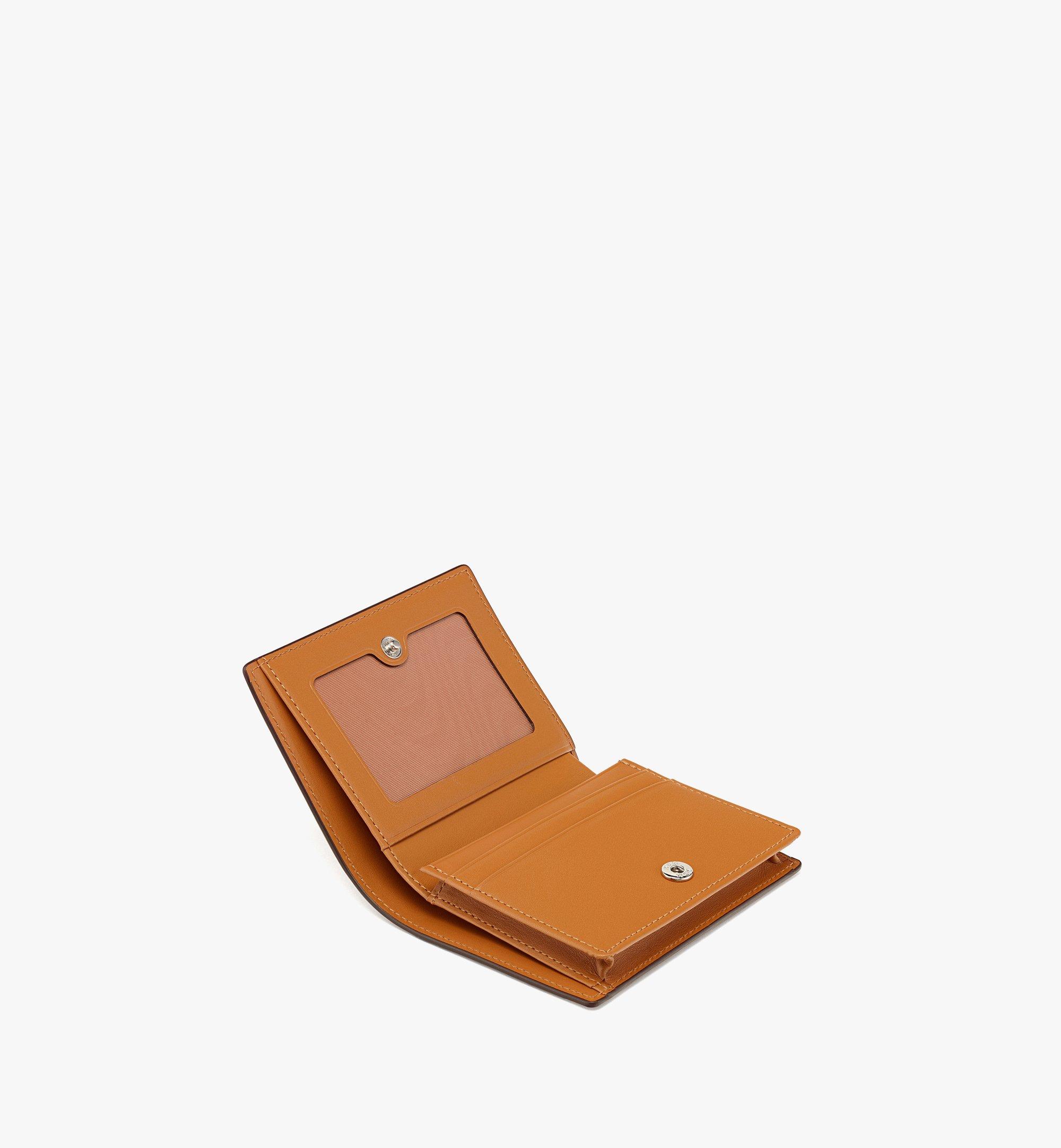 One Size Aren Bifold Wallet in Embossed Leather Cognac | MCM ®CN