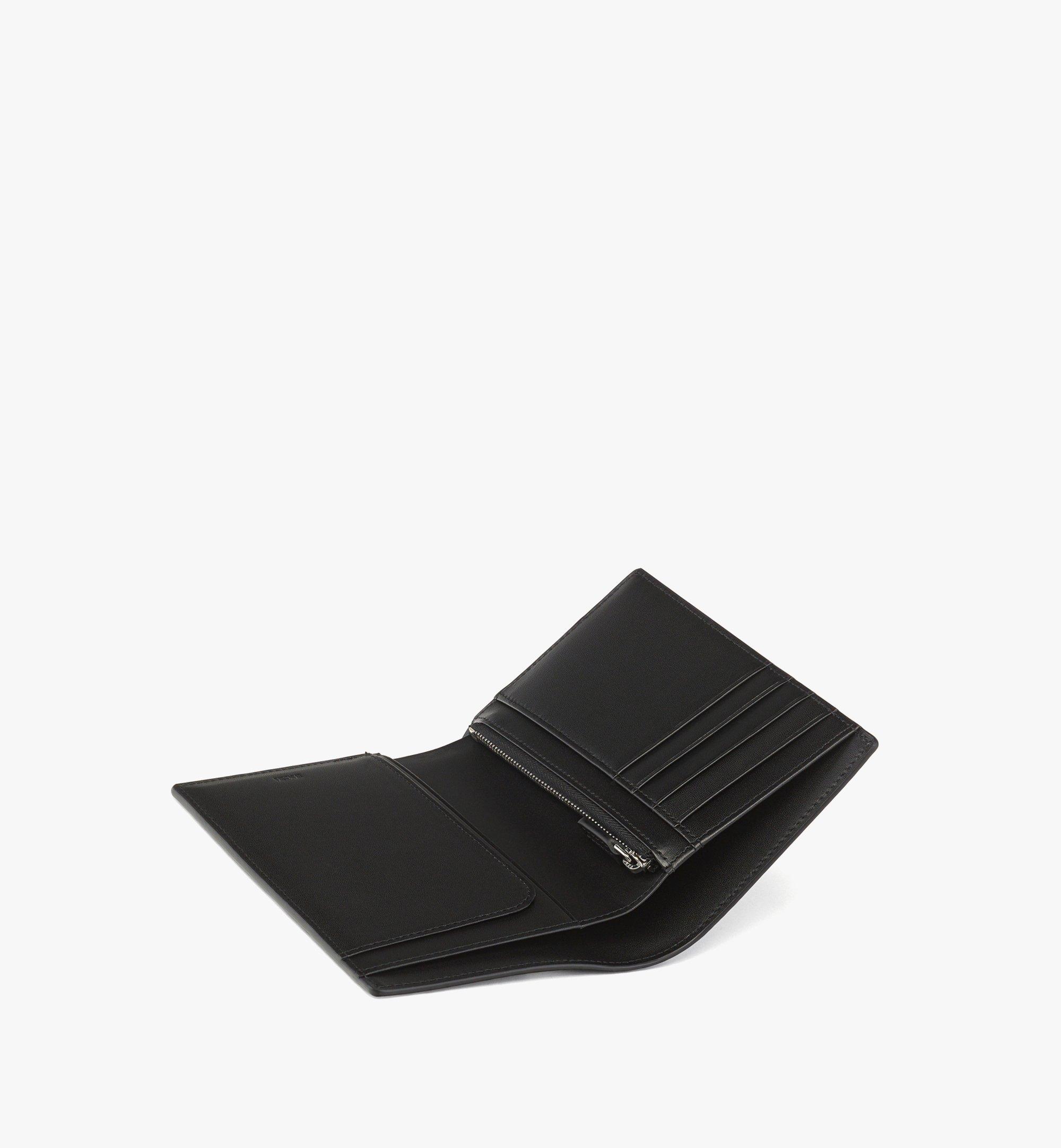 Ottomar Passport Holder in Rabot Visetos