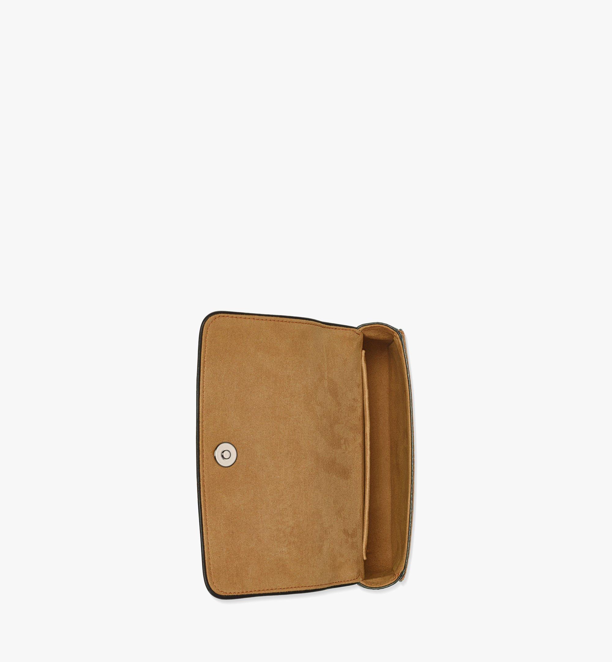 MCM Aren Camera Bag in Visetos Cognac MXZDSTA03CO001 ほかの角度から見る 2