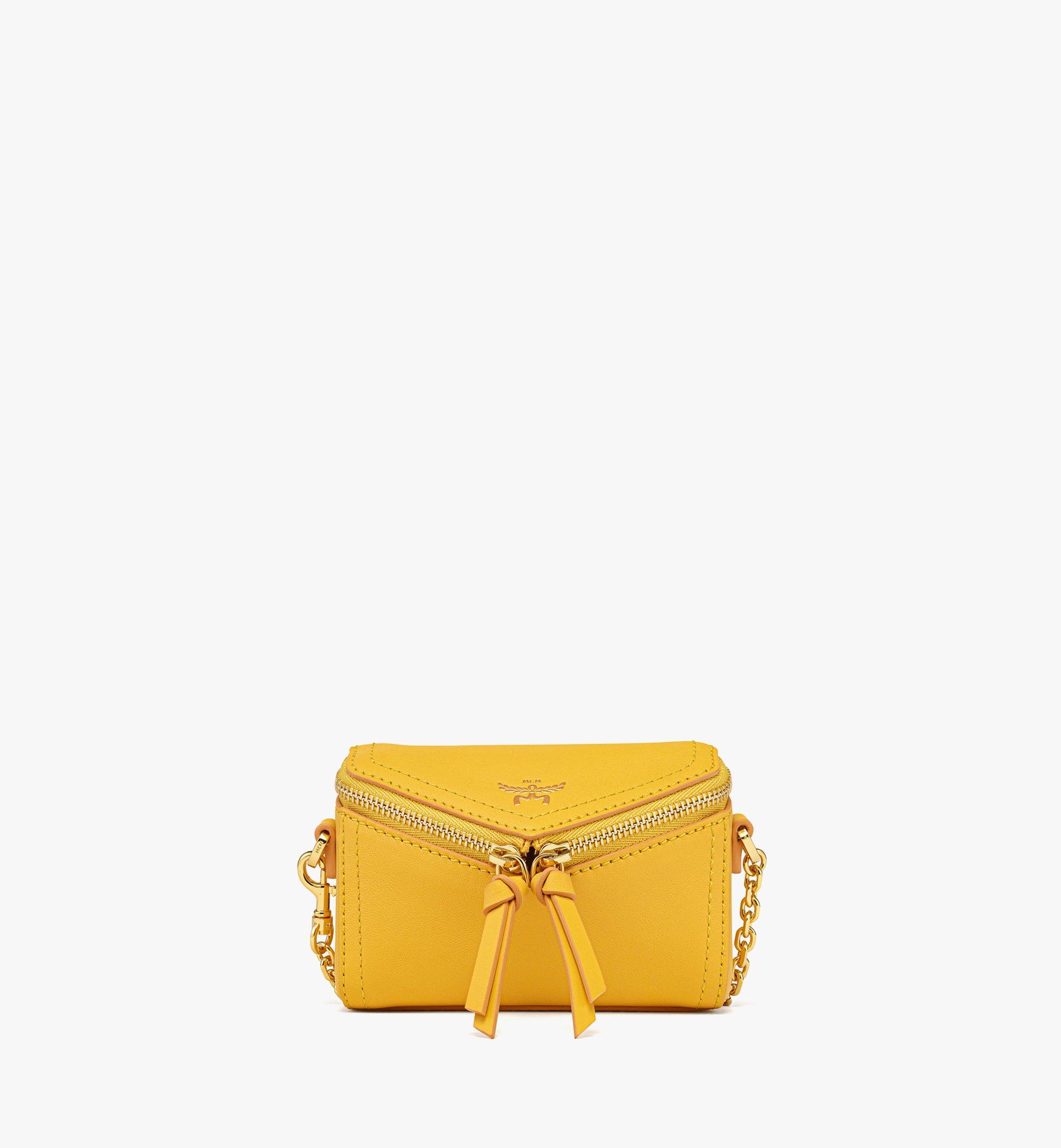 MXZFAAK03Y0001_01?$plp-small$