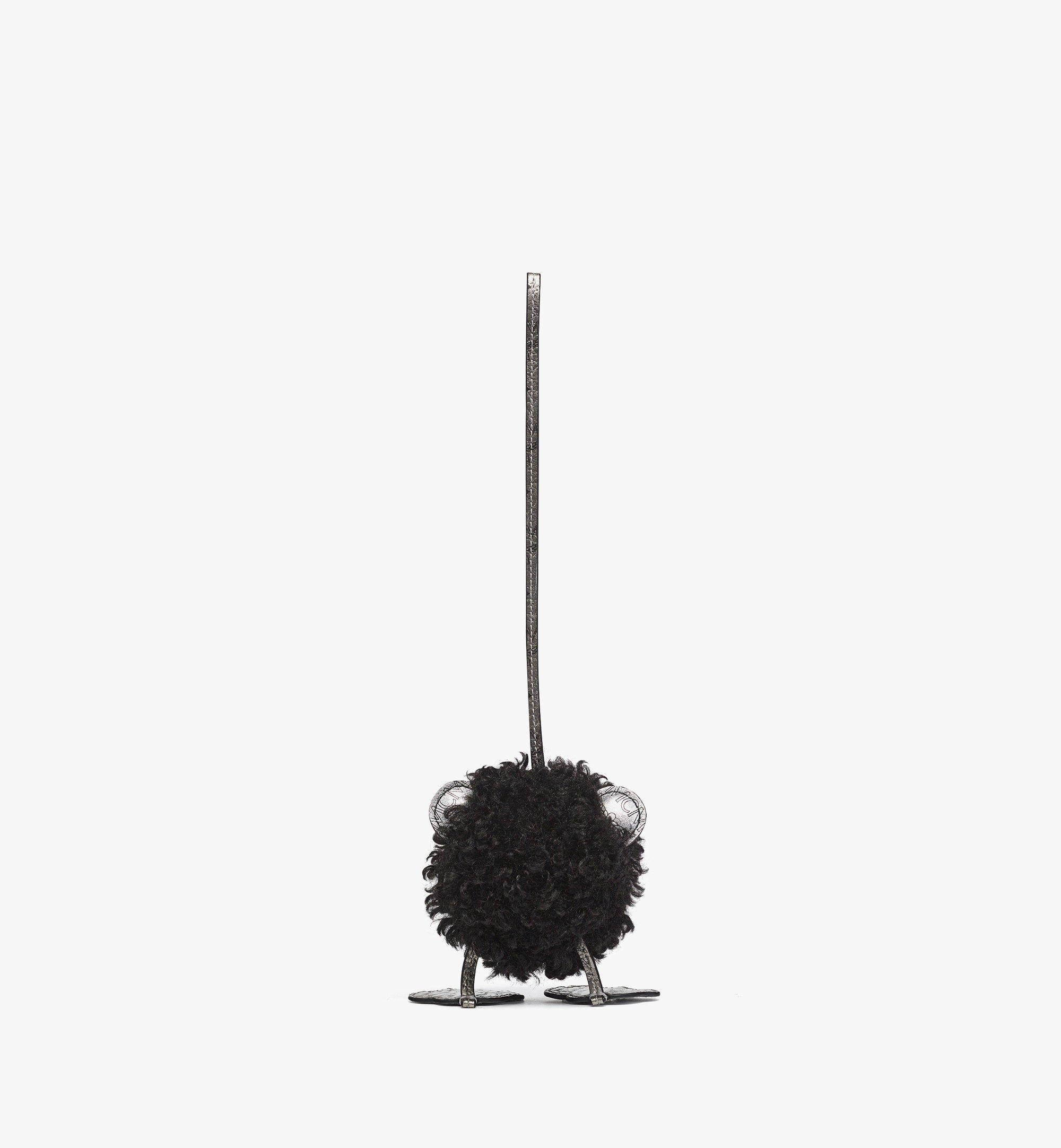 MCM Bärenanhänger Aren aus Kunstfell Black MXZFATA11BK001 Noch mehr sehen 1