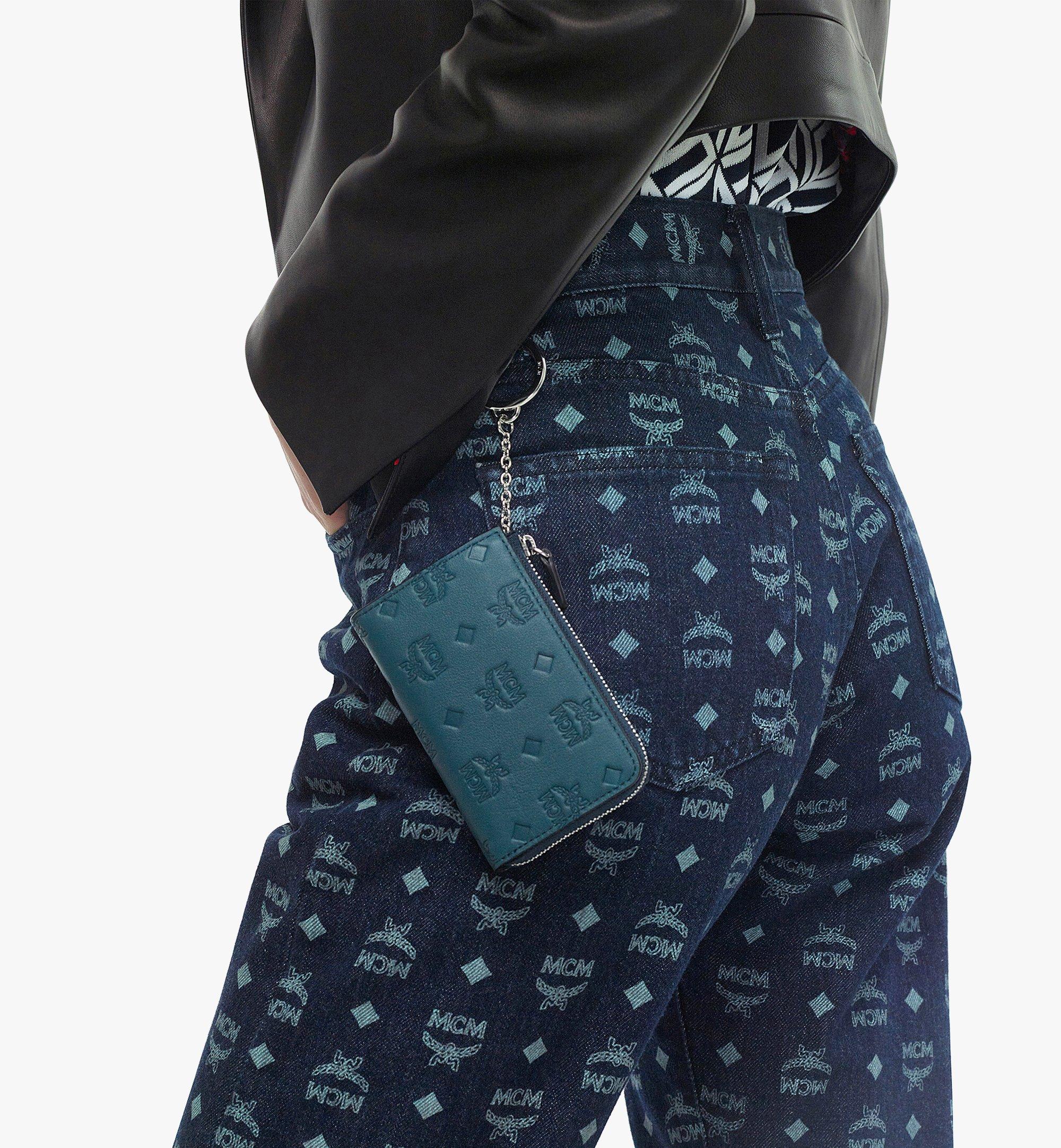 MCM Klara Brieftasche aus Leder mit Monogramm, Reissverschluss und Kartenfächern Green MYLBSKM03JY001 Noch mehr sehen 2